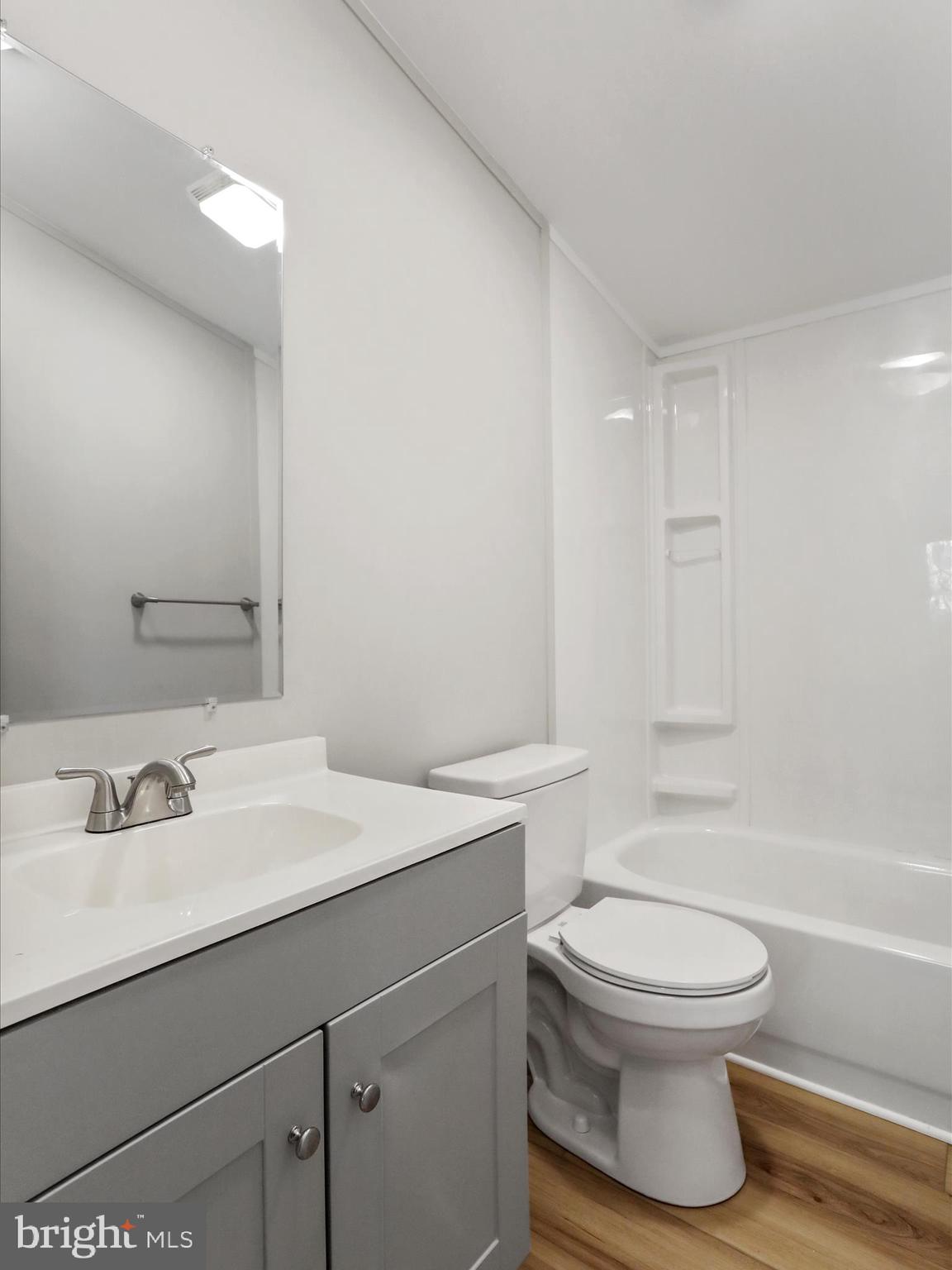 RIVER VIEW - Residential