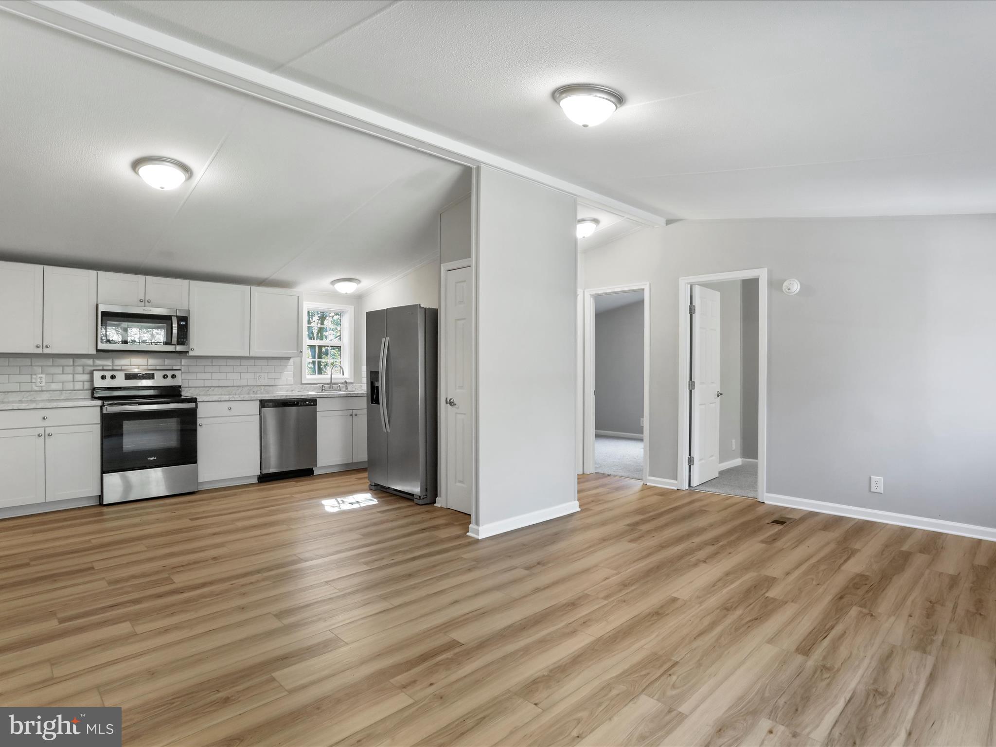 RIVER VIEW - Residential