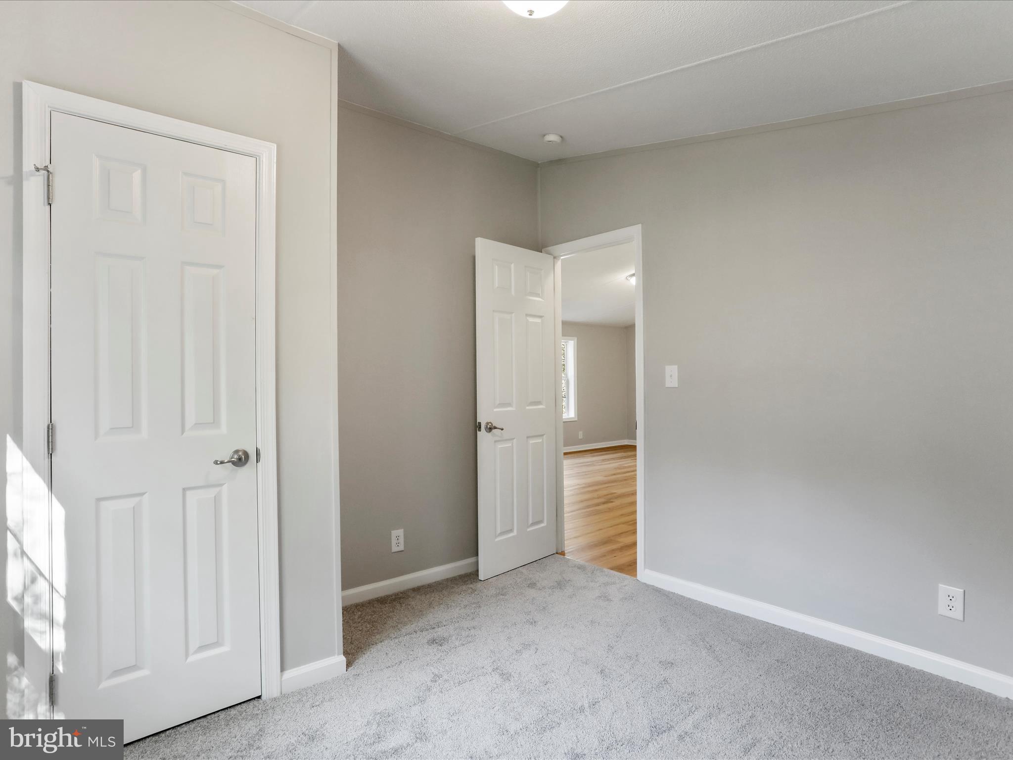 RIVER VIEW - Residential