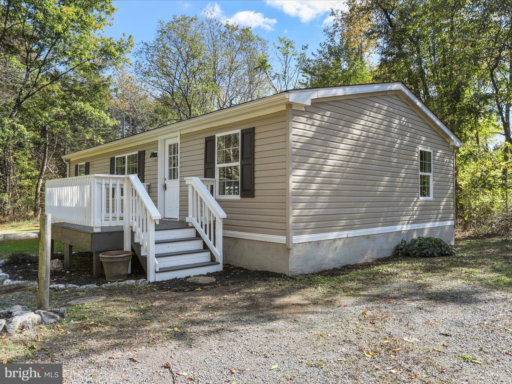 RIVER VIEW - Residential