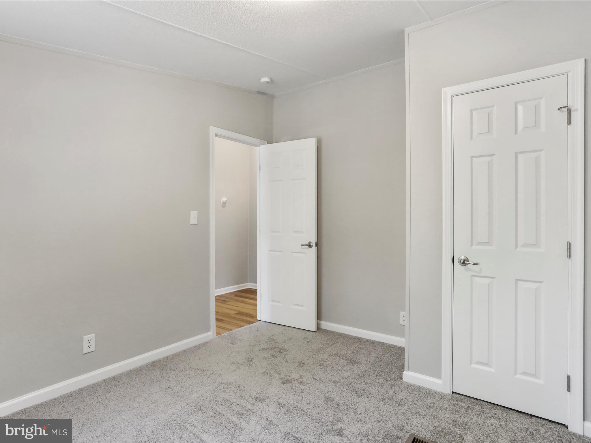 RIVER VIEW - Residential