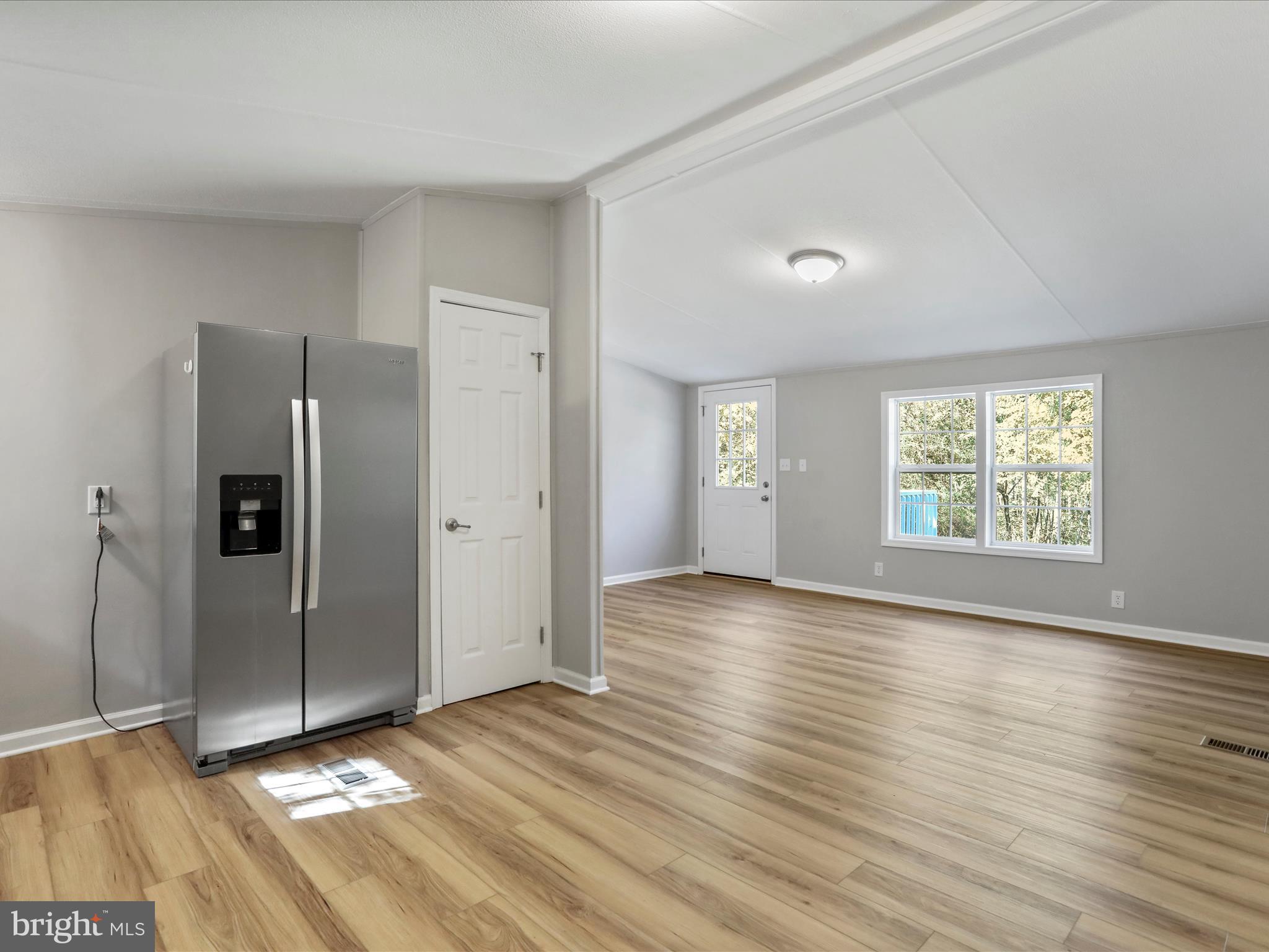 RIVER VIEW - Residential