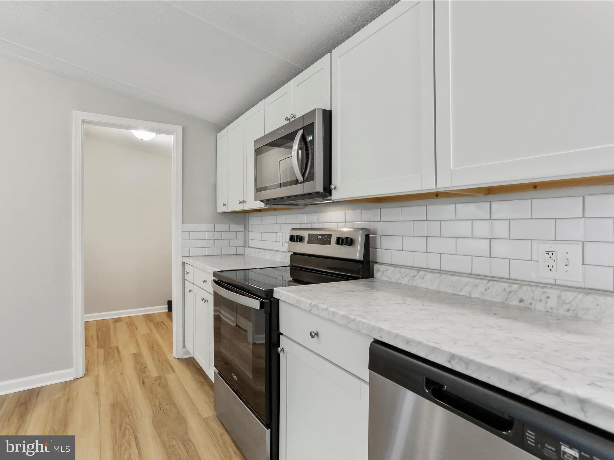 RIVER VIEW - Residential