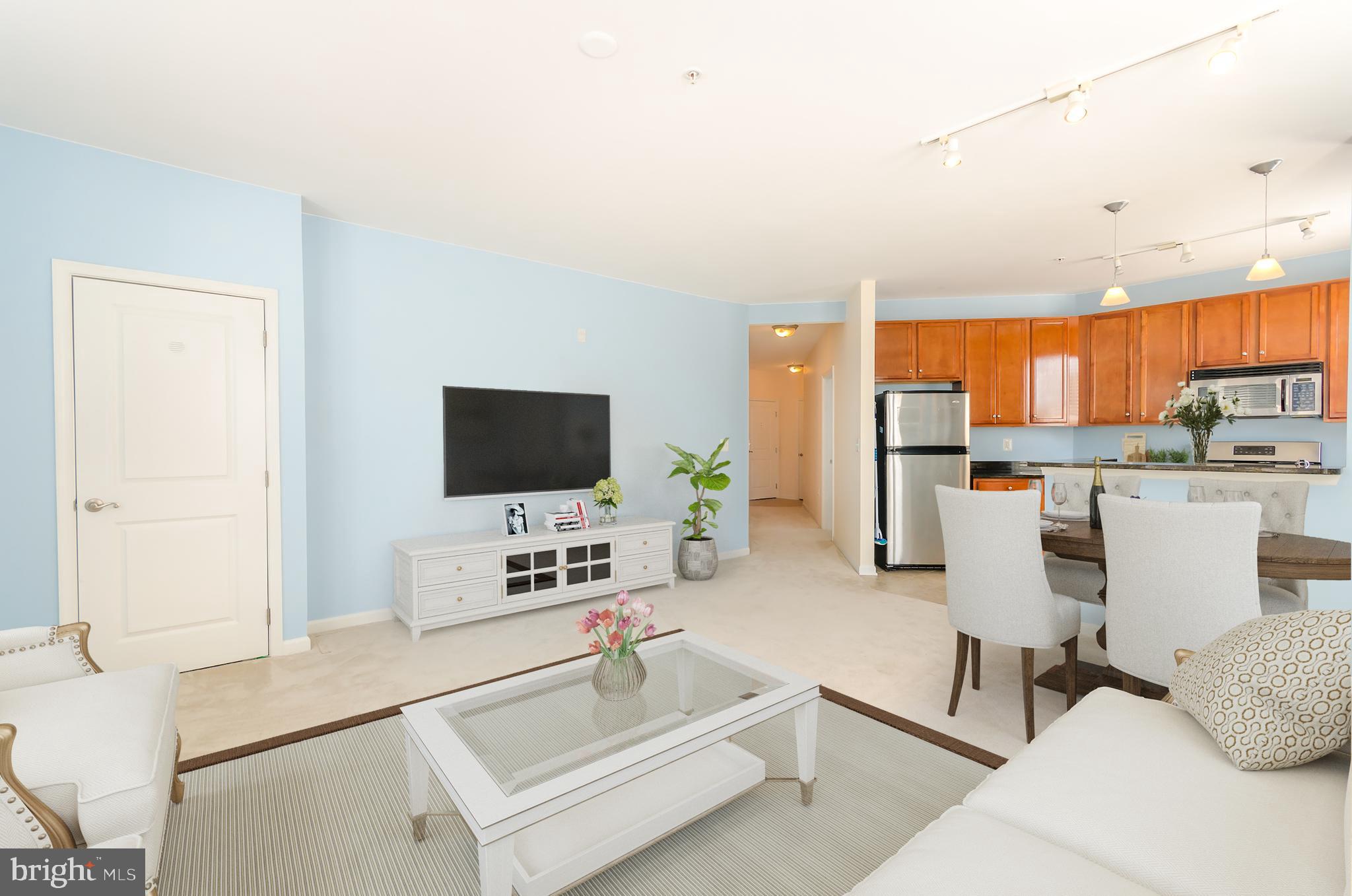 HALSTEAD AT THE METRO - Residential