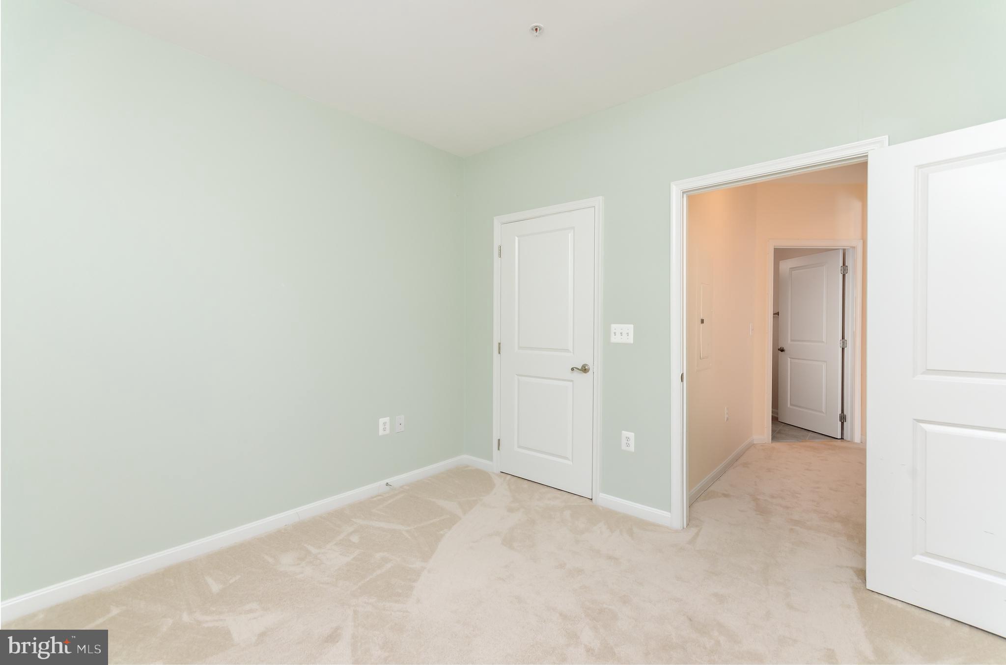 HALSTEAD AT THE METRO - Residential