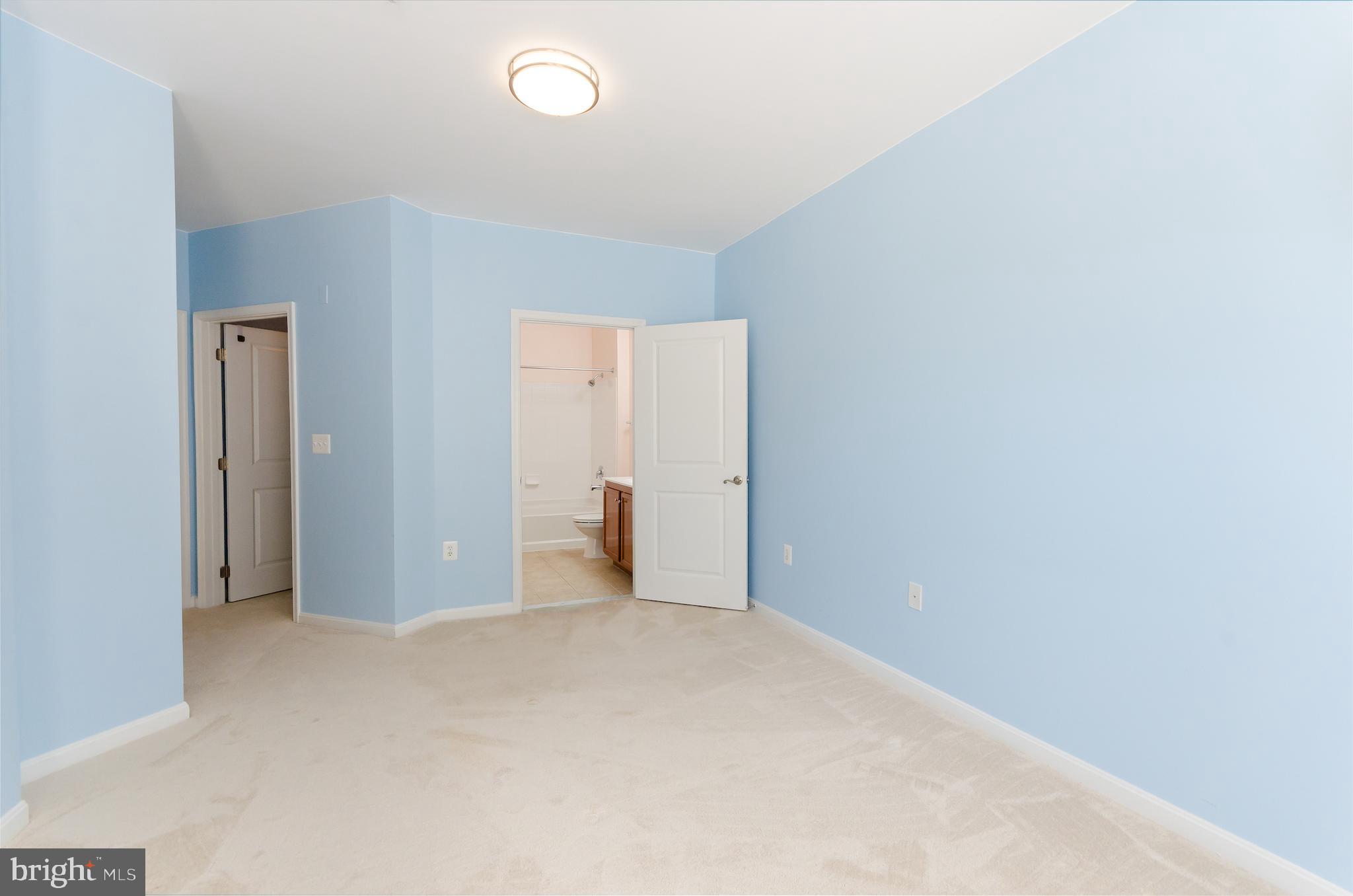 HALSTEAD AT THE METRO - Residential