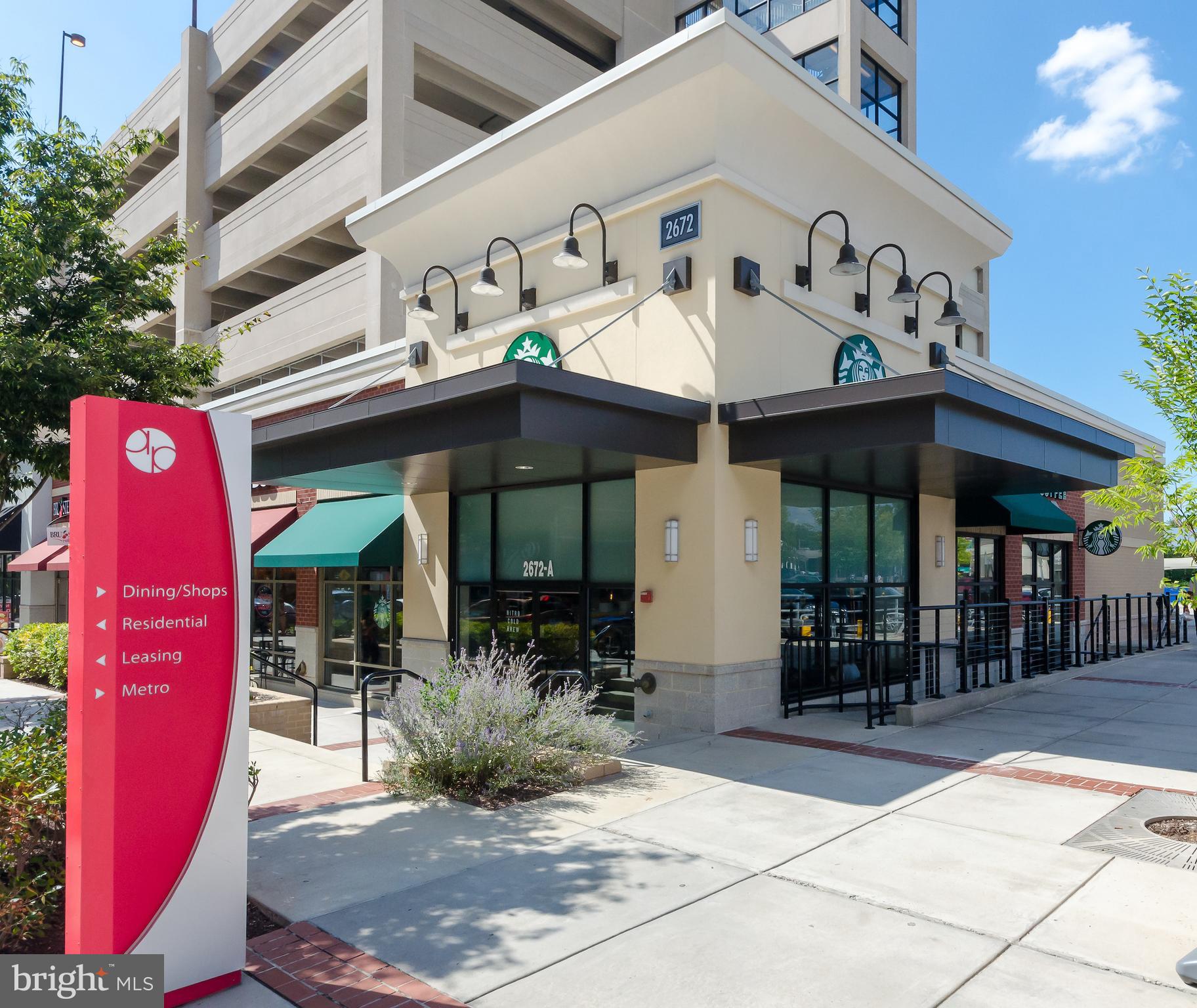 HALSTEAD AT THE METRO - Residential