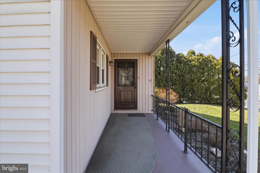 Photo of 10 Bethany Road, EPHRATA, PA 17522 (MLS # PALA2084356)