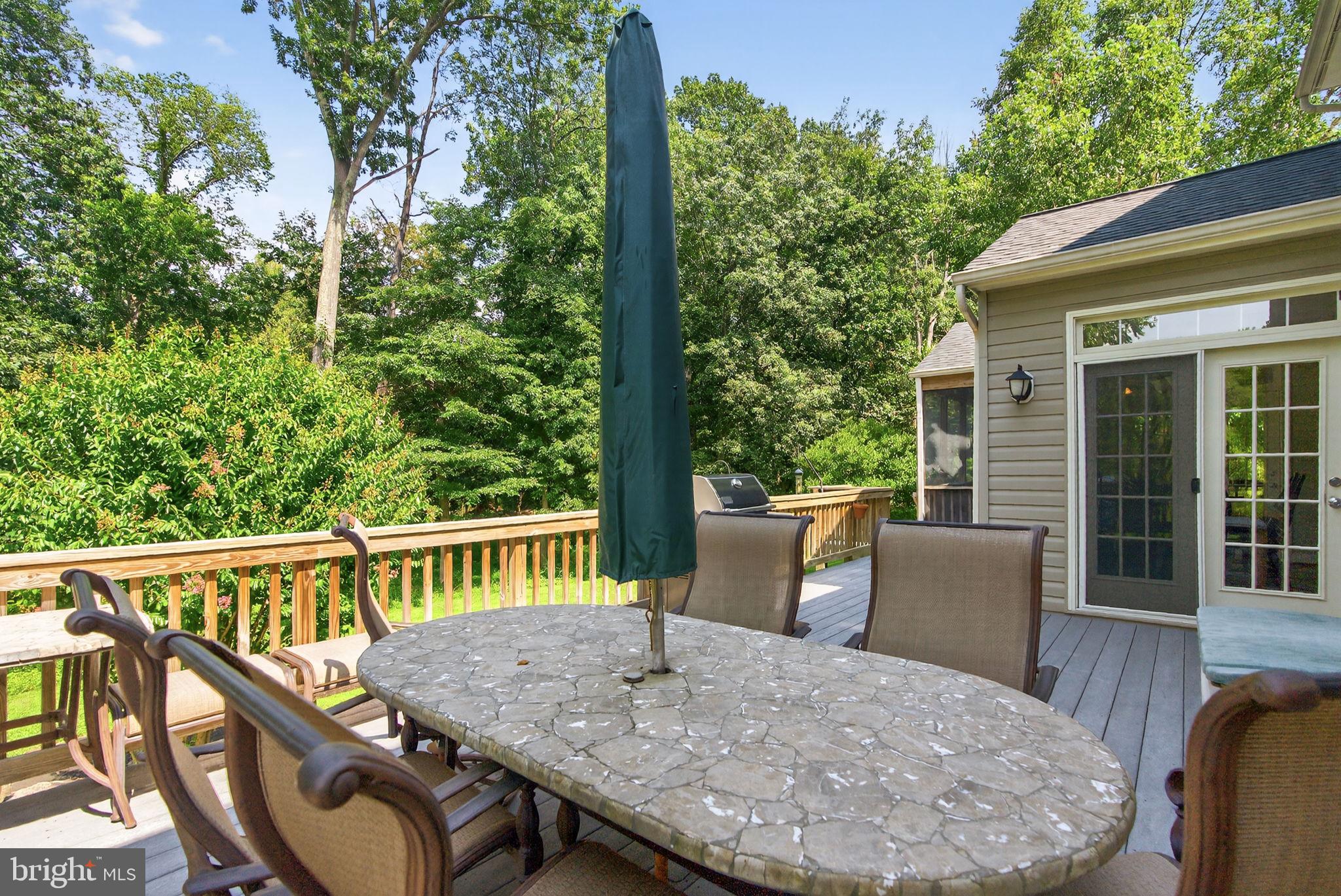 GOLDEN SPRINGS - Residential