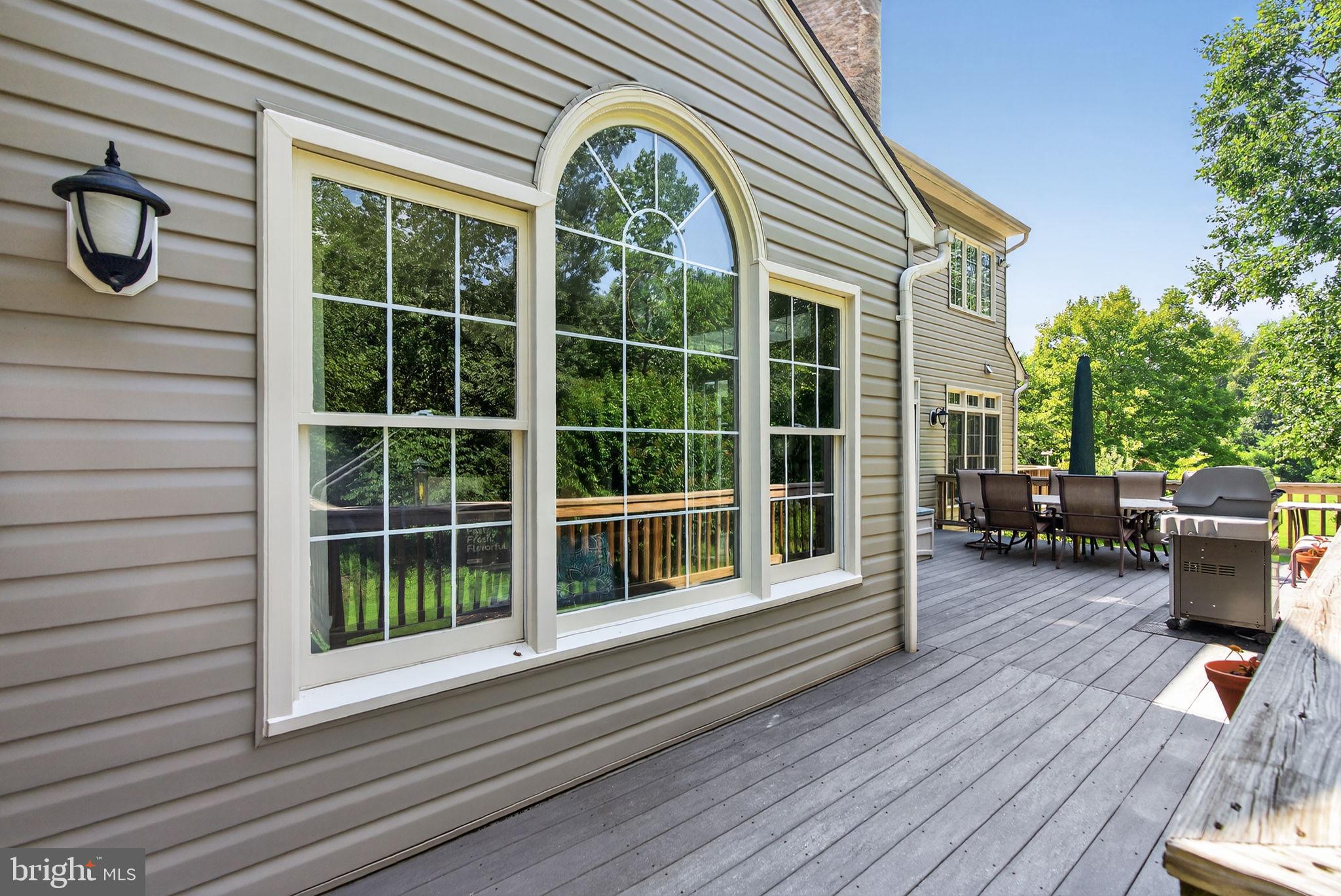 GOLDEN SPRINGS - Residential