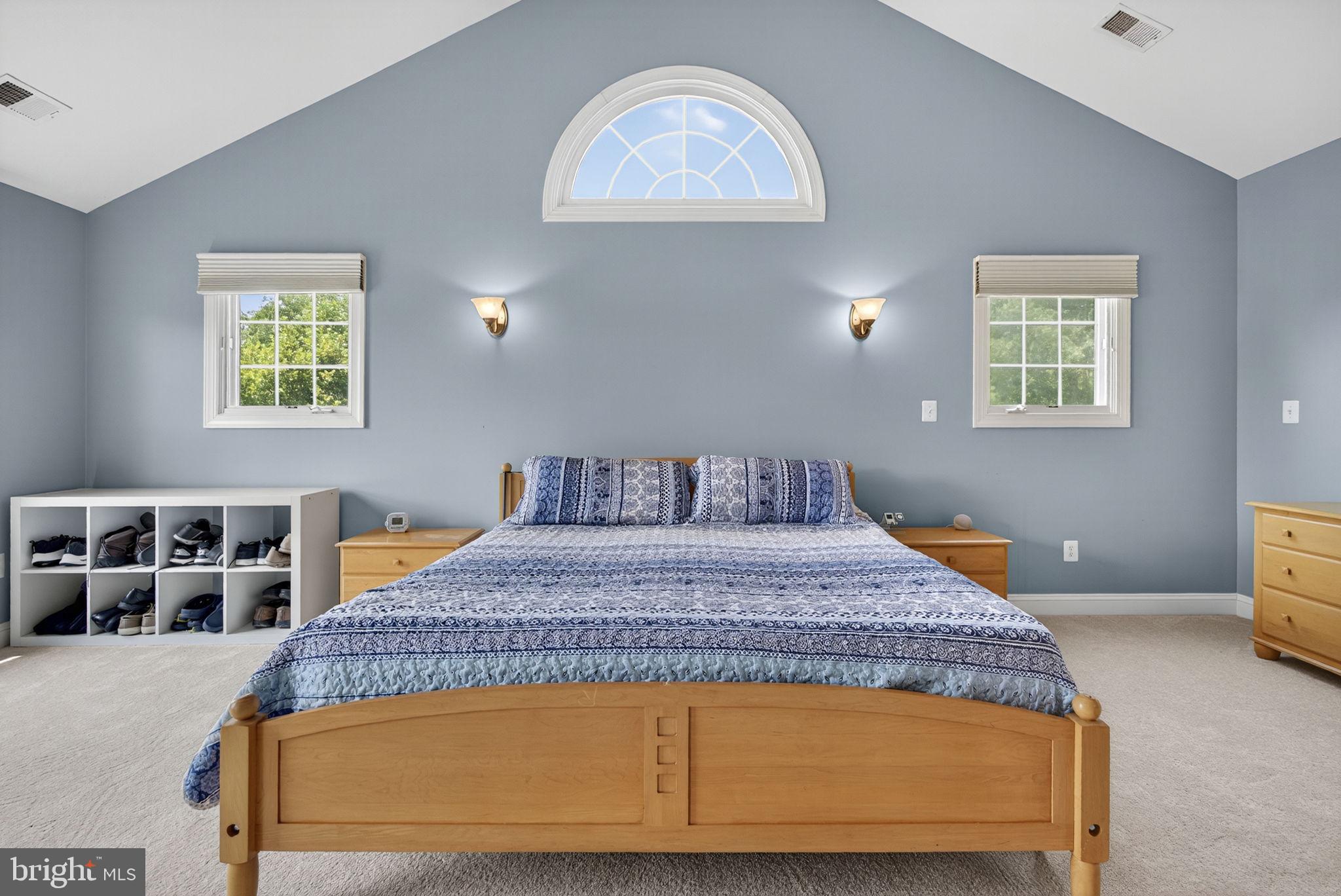 GOLDEN SPRINGS - Residential