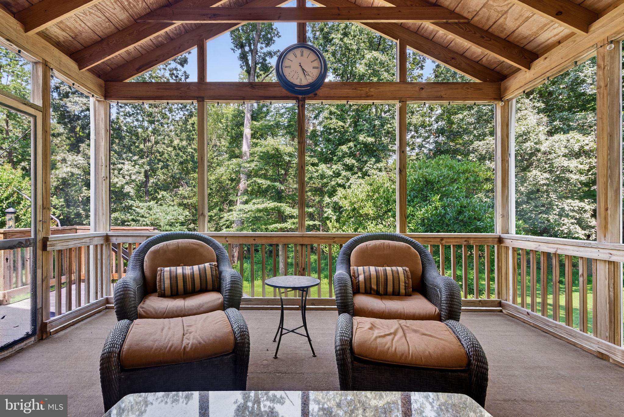 GOLDEN SPRINGS - Residential