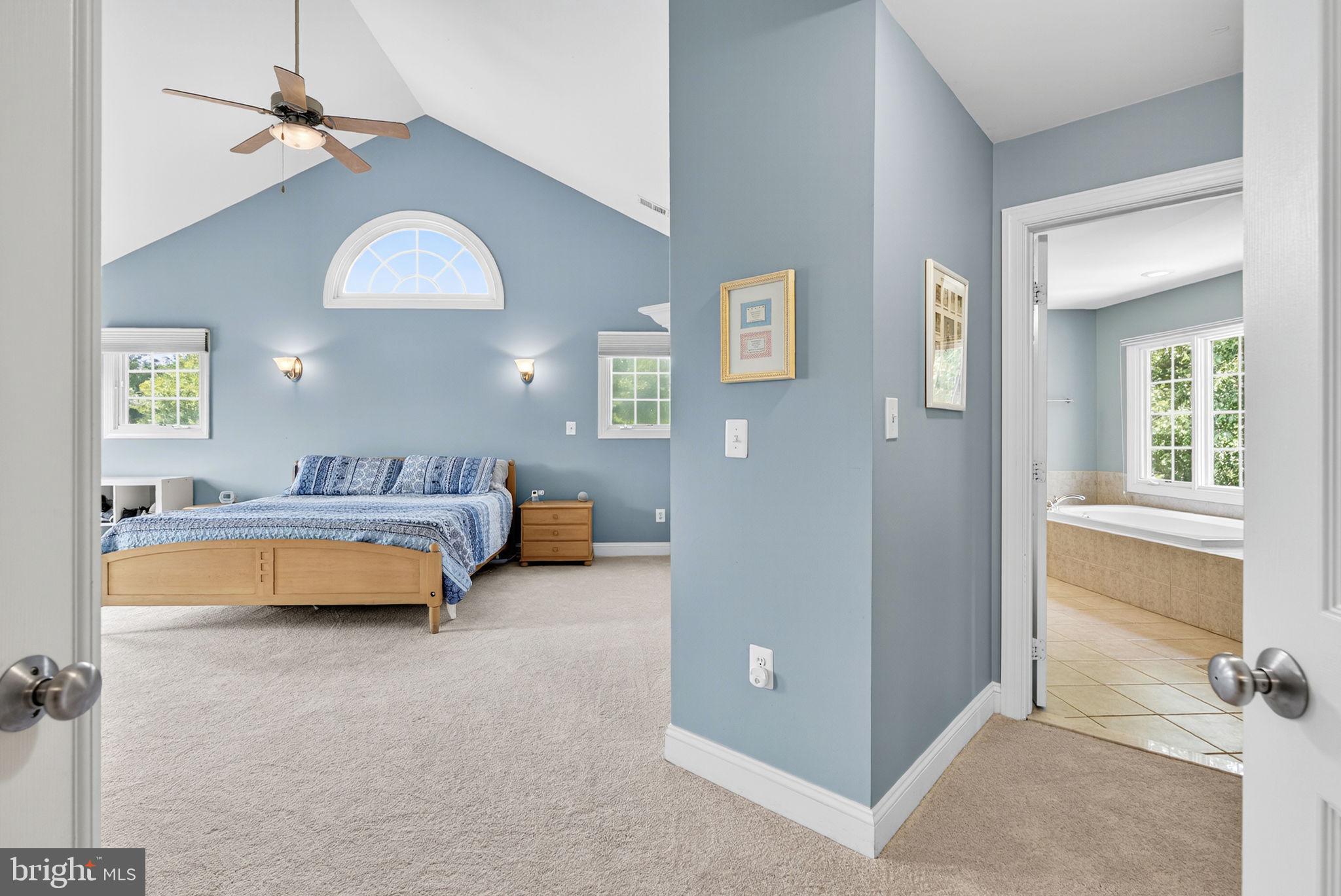 GOLDEN SPRINGS - Residential