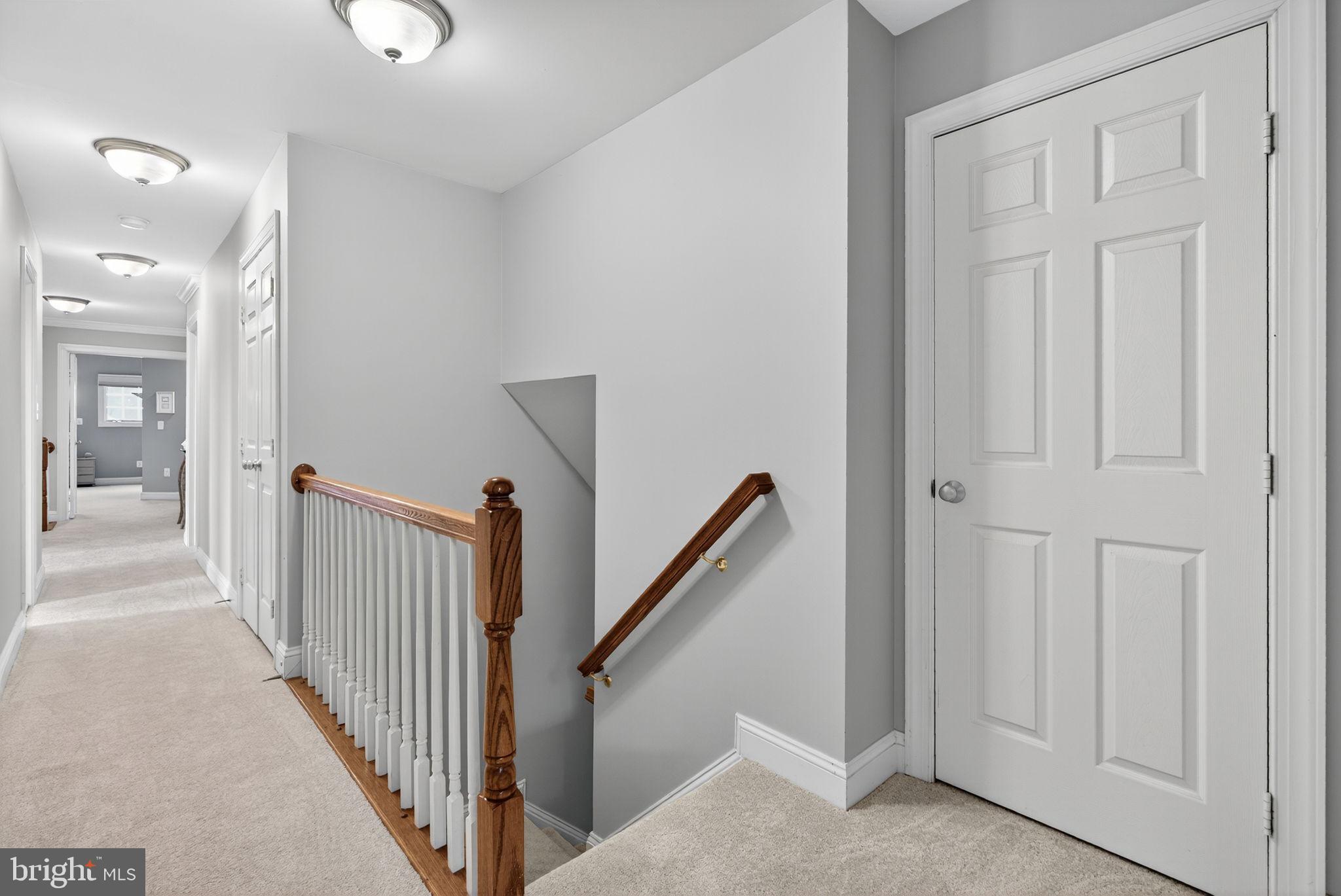 GOLDEN SPRINGS - Residential