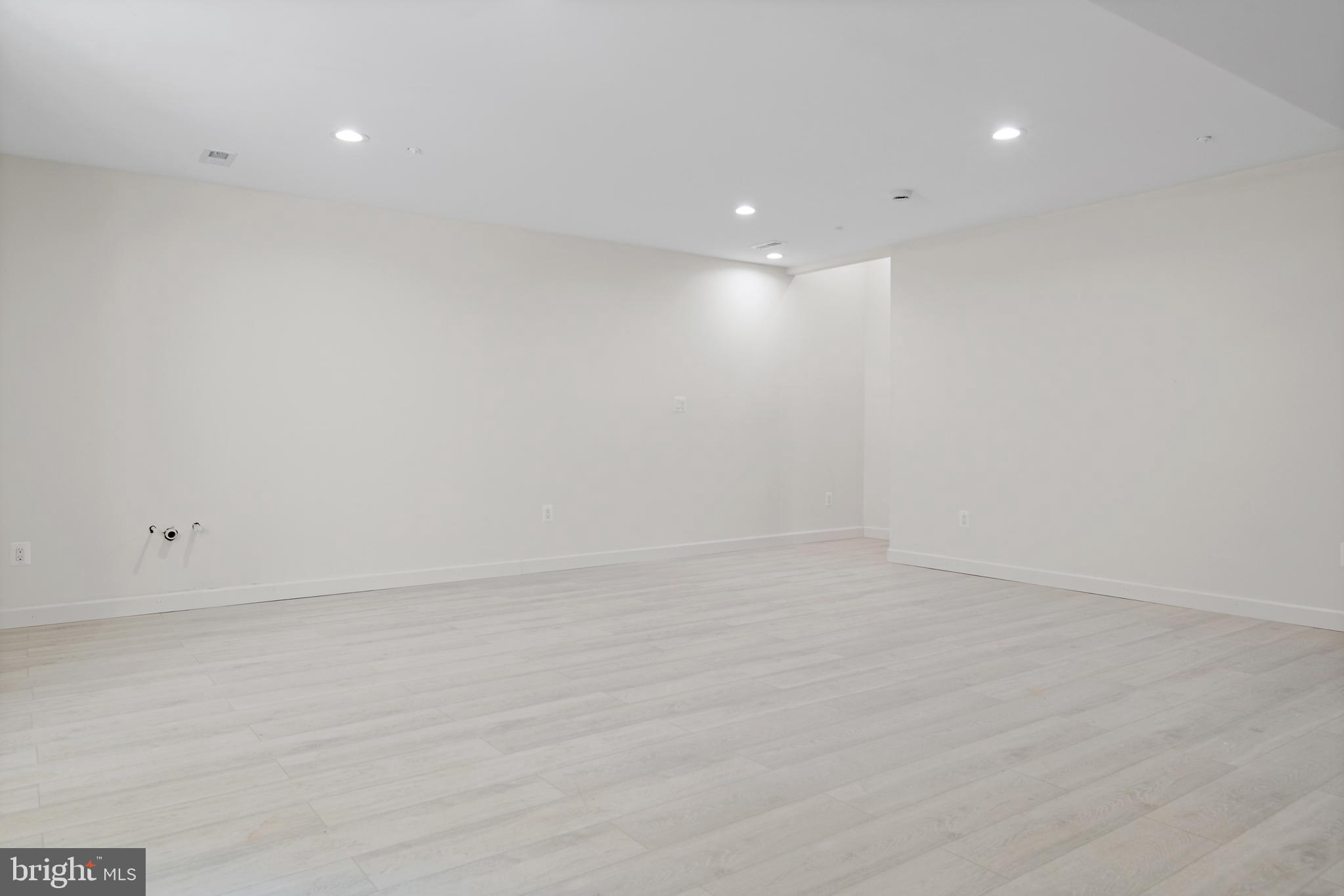 EASTPORT - Residential