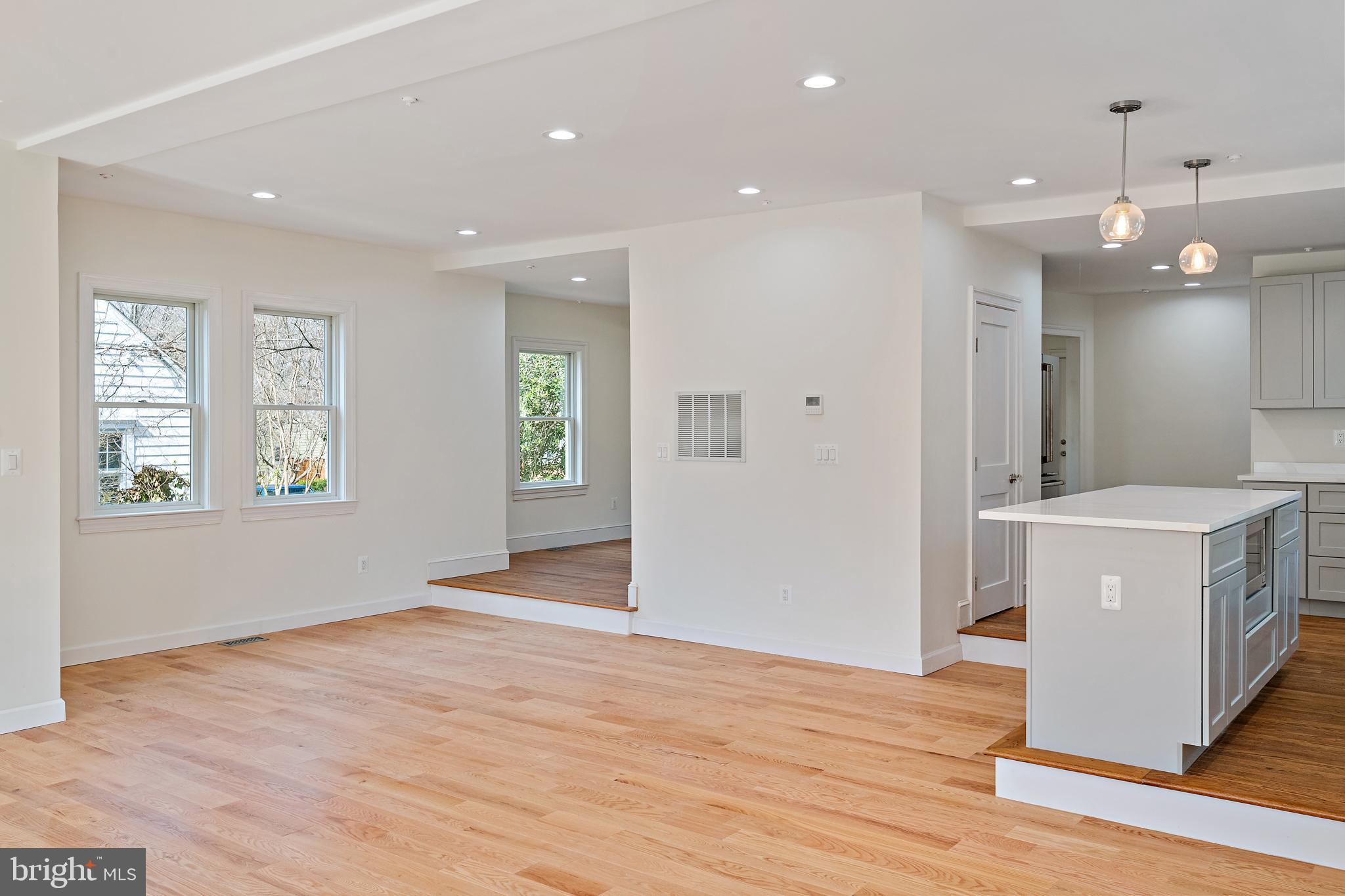 EASTPORT - Residential