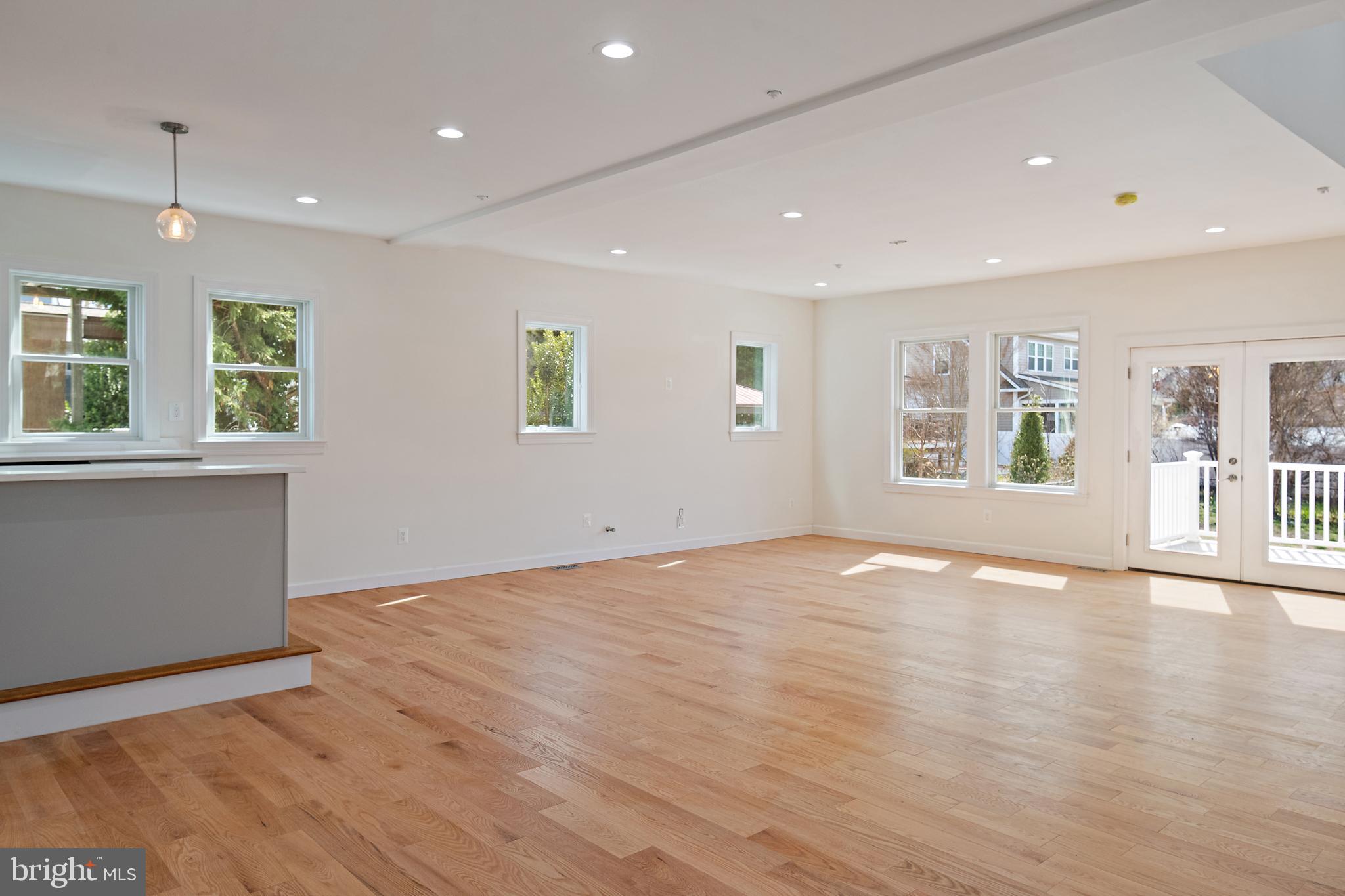 EASTPORT - Residential