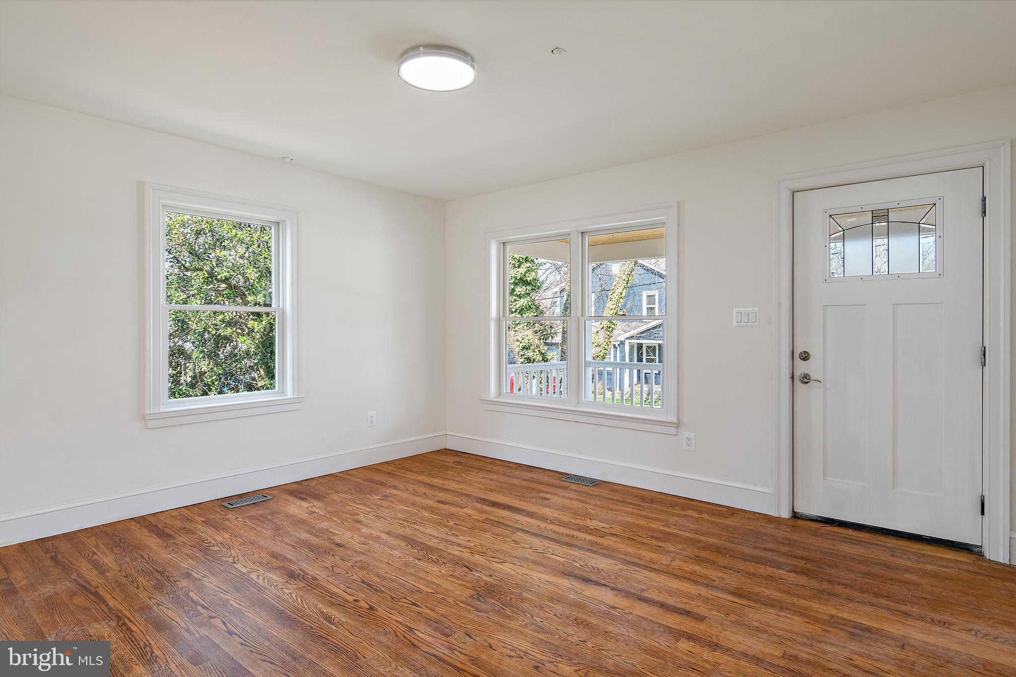 EASTPORT - Residential