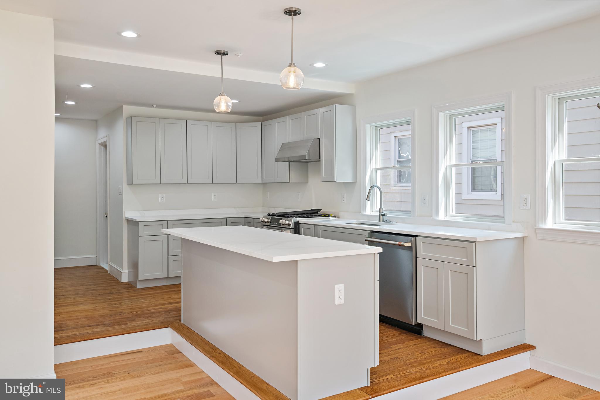 EASTPORT - Residential