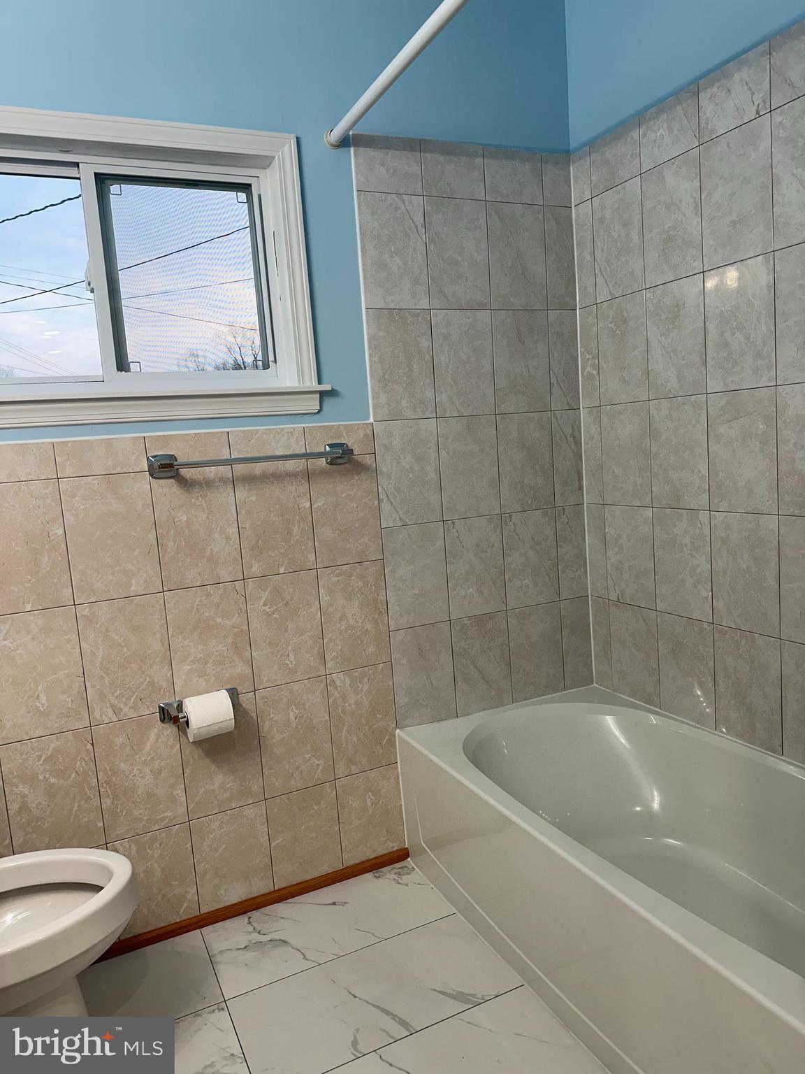 FAIRLAWN-LAUREL - Residential