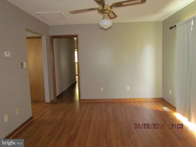 ST CLEMENTS SHORES - Residential Lease