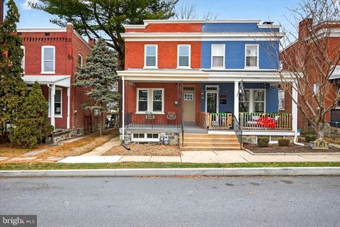 929 EDGEWOOD AVENUE LANCASTER PA 17603