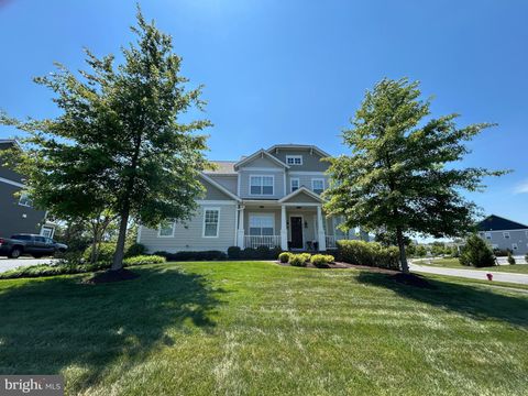 Homes For Rent - 24467 Mint Julep Lane<br/> ALDIE, VA 20105