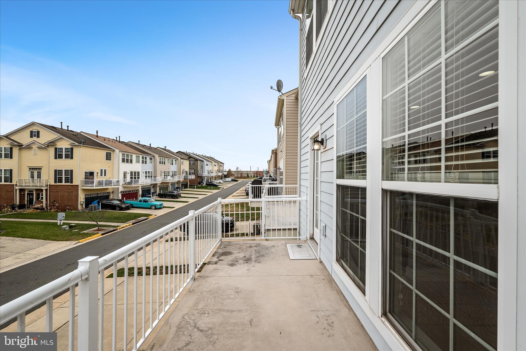 OAKLAWN - Residential Lease