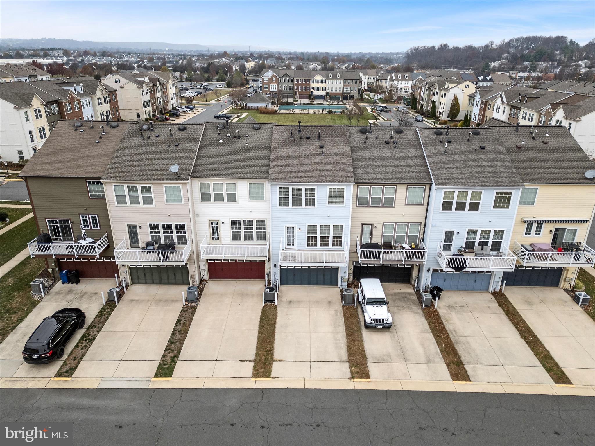 OAKLAWN - Residential Lease