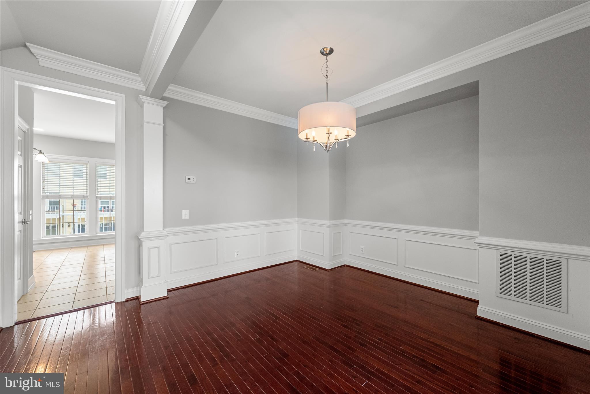 OAKLAWN - Residential Lease