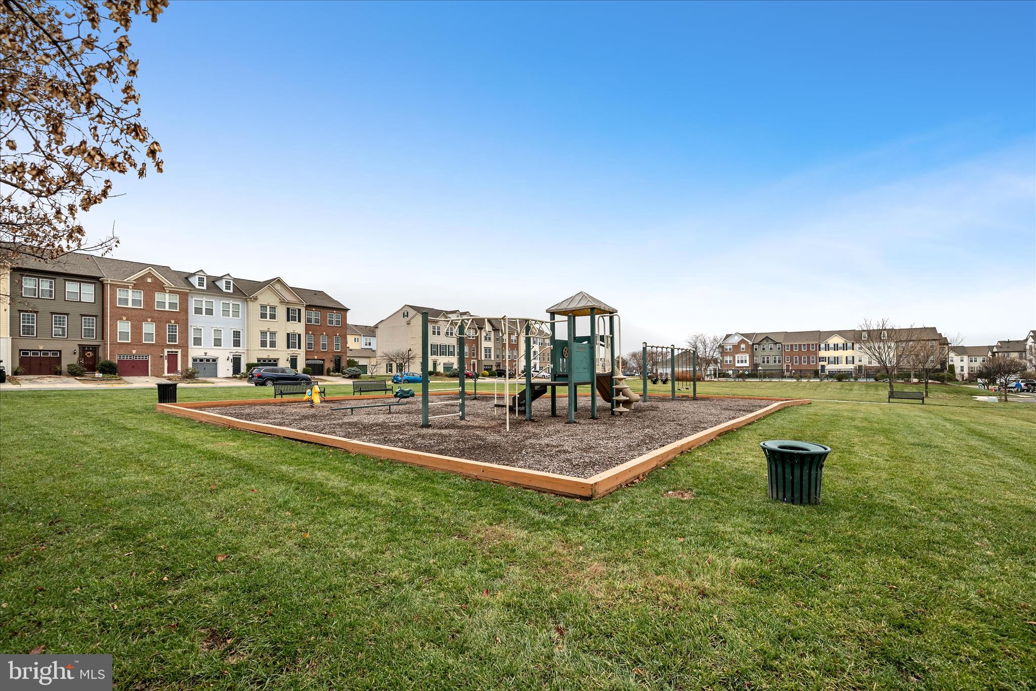 OAKLAWN - Residential Lease