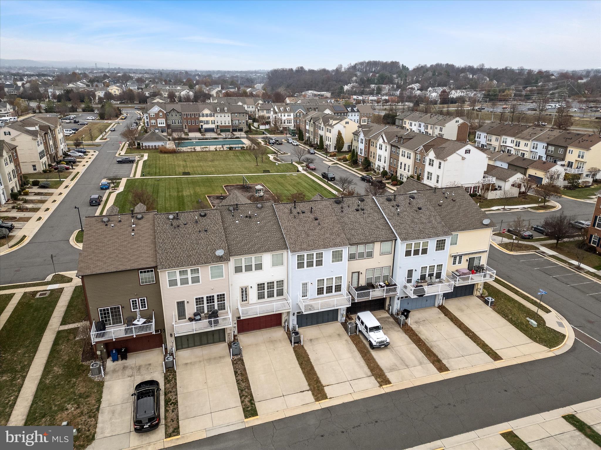 OAKLAWN - Residential Lease