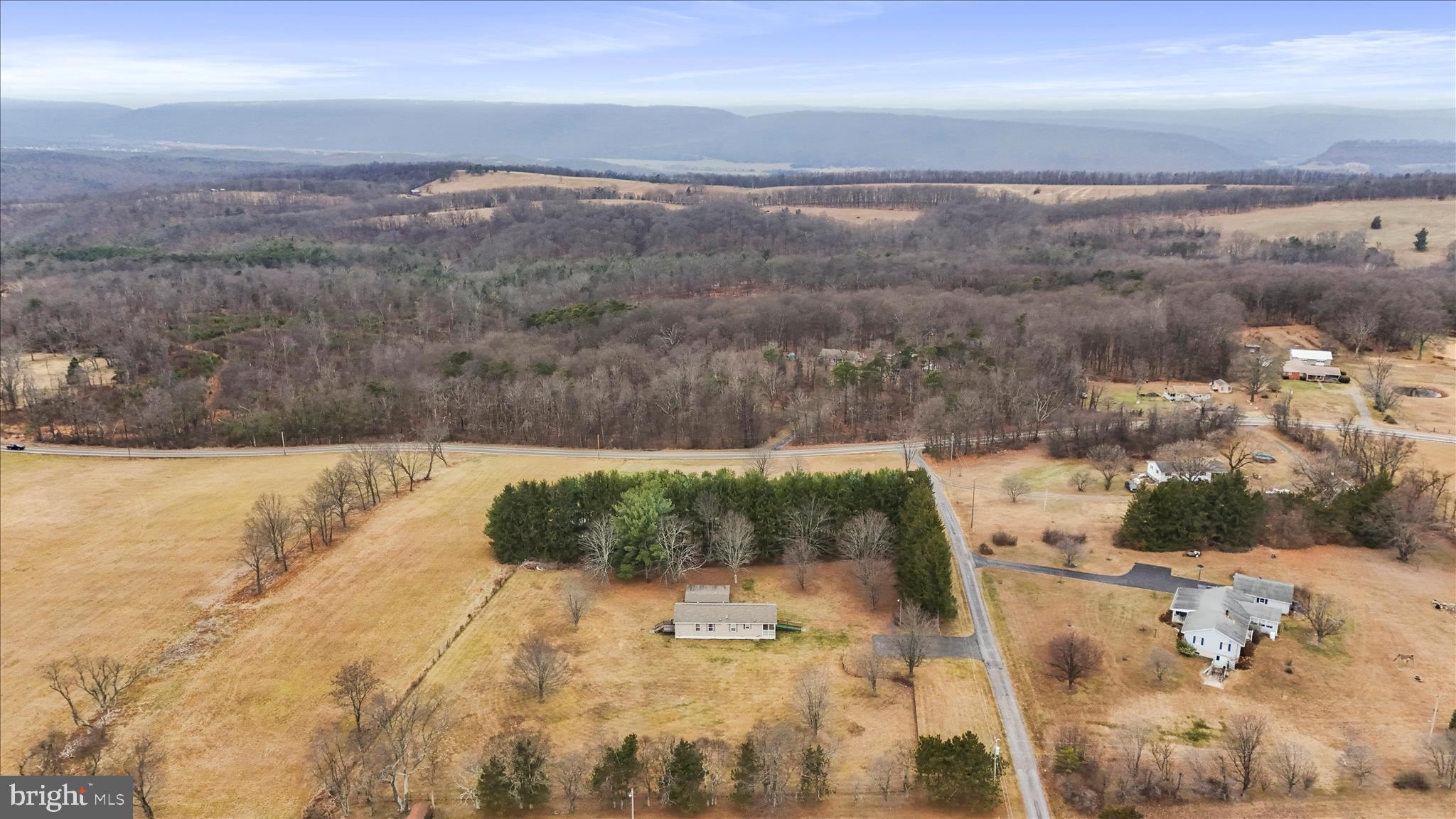 MOUNTAIN VIEW ESTATES - Residential