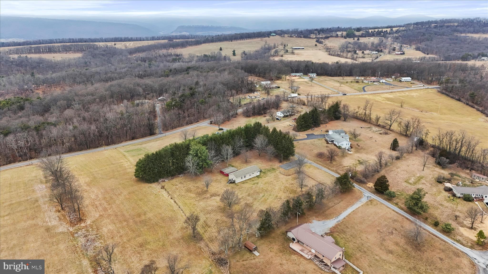 MOUNTAIN VIEW ESTATES - Residential