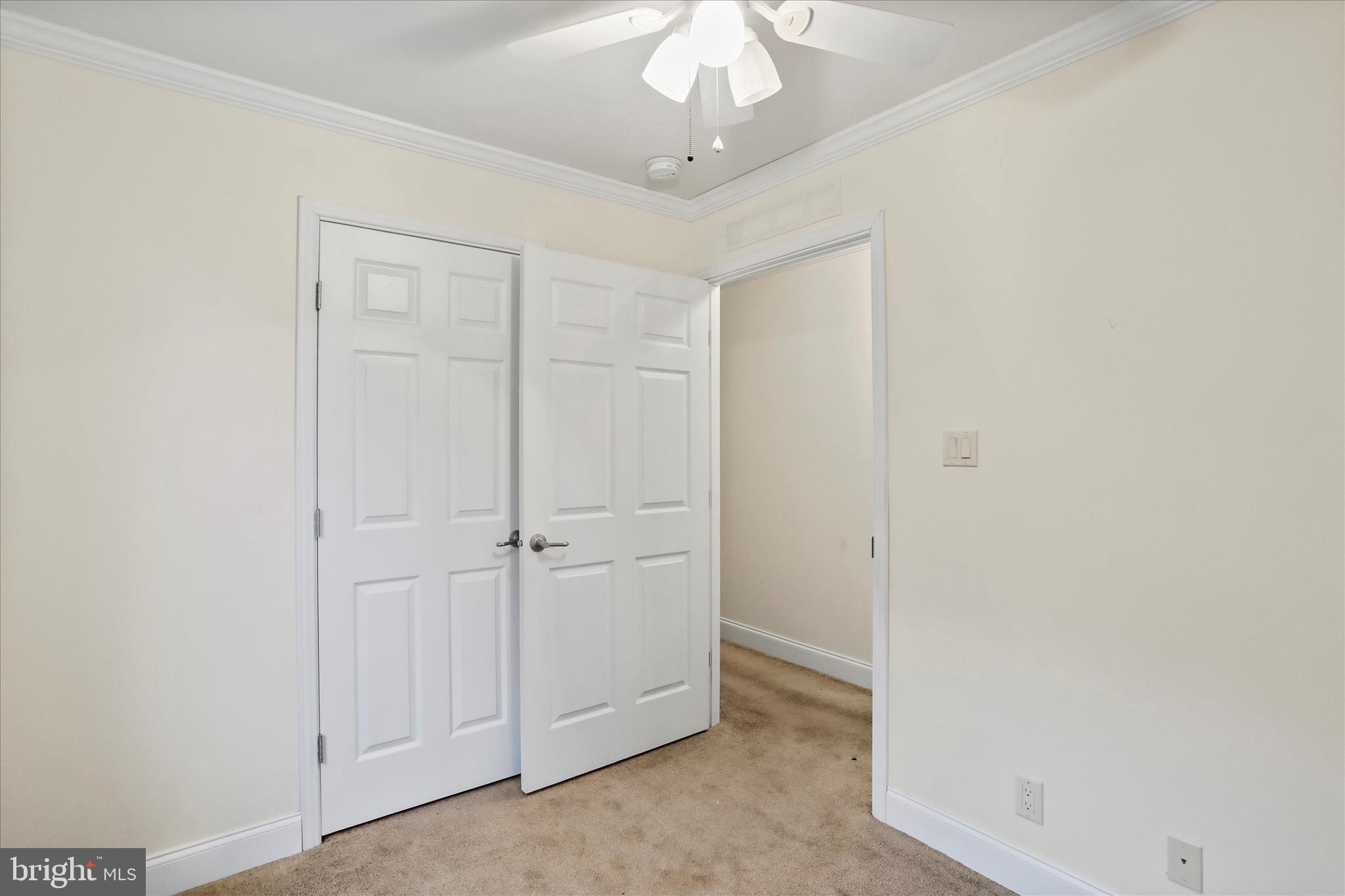 MOUNTAIN VIEW ESTATES - Residential