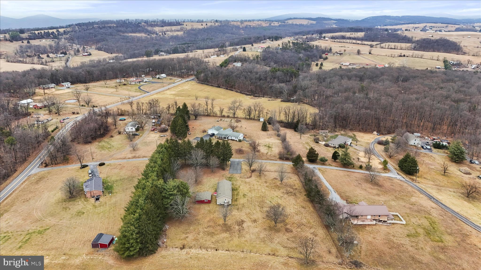 MOUNTAIN VIEW ESTATES - Residential