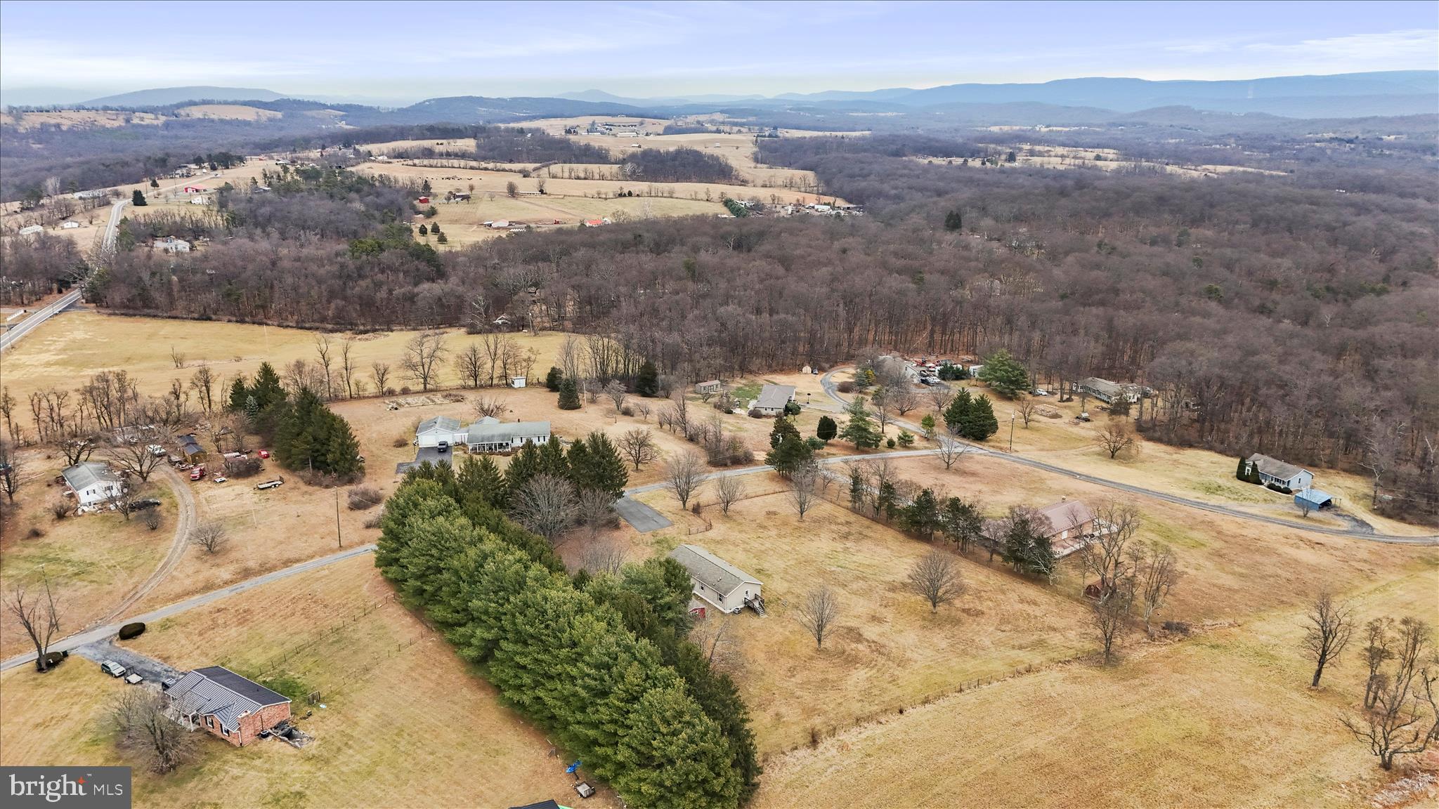 MOUNTAIN VIEW ESTATES - Residential