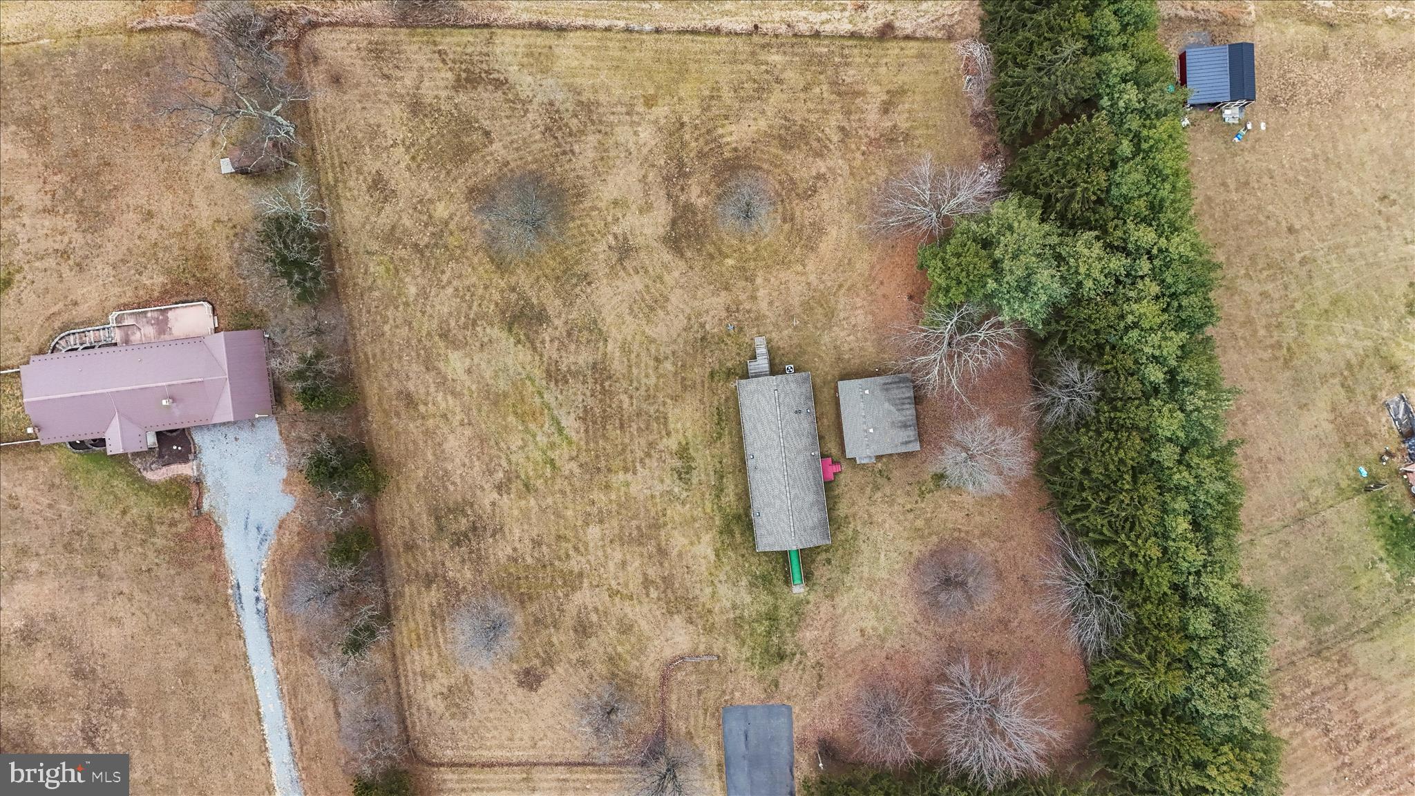 MOUNTAIN VIEW ESTATES - Residential