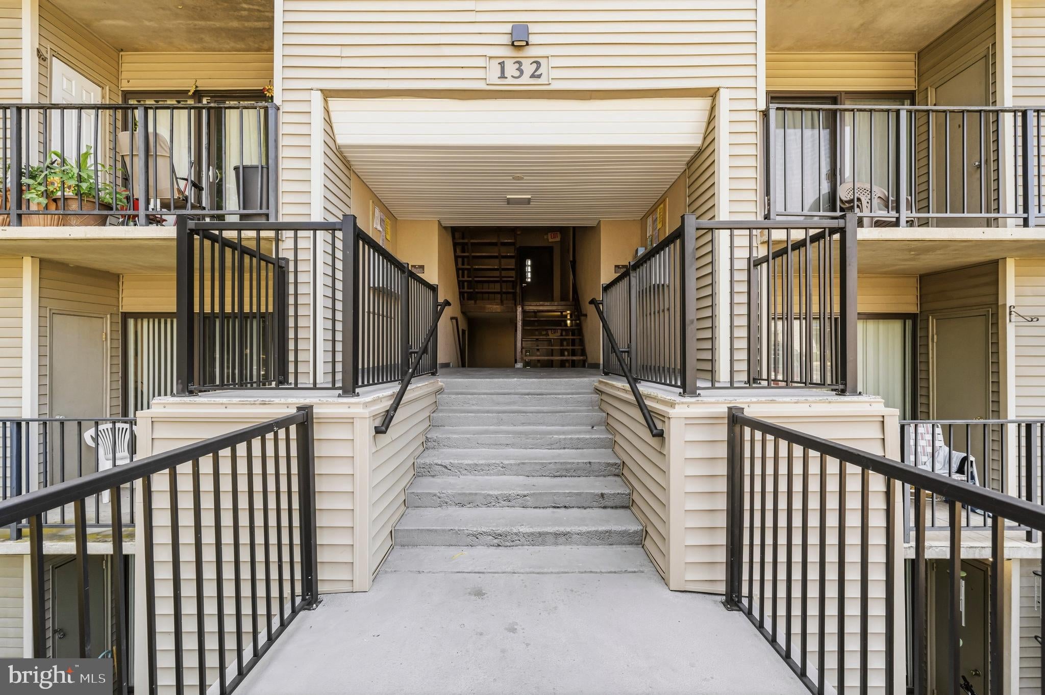 132 DUVALL LANE 205-101