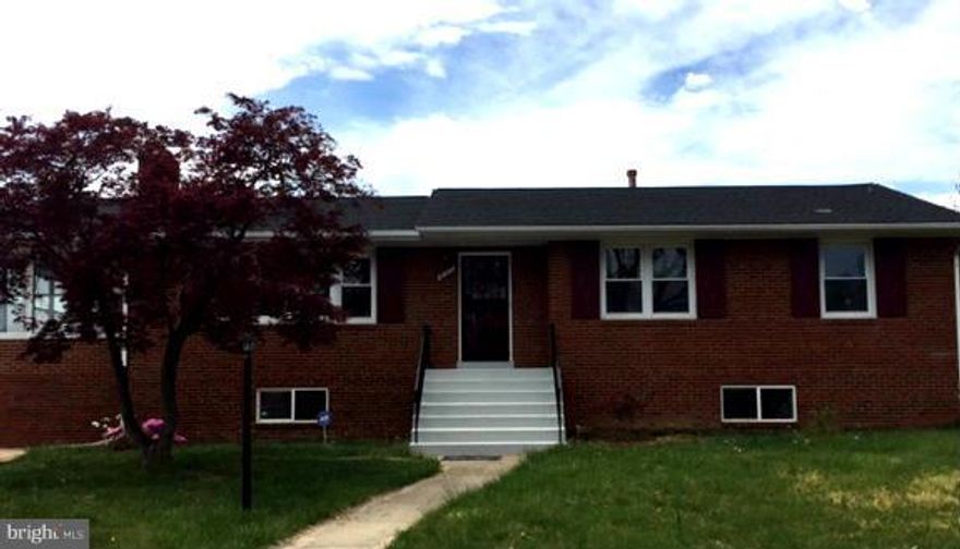 ACTIVATED ALARM SYSTEM.NEW KITCHEN WITH GRANITE COUNTER TOP, NEW ROOF, NEW BATHROOM. REFINISHED HARDWOOD FLOOR ON MAIN LEVEL. PLEASE CALL BEFORE SHOWING, OWNER IS VA LICENSED.