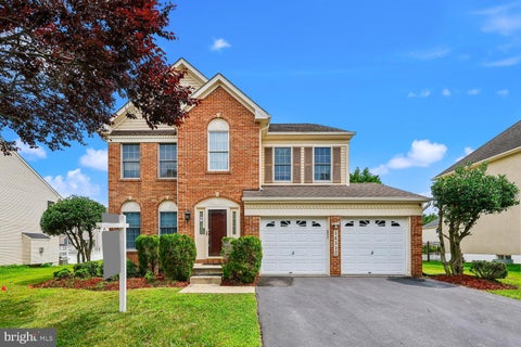 Photo of 14112 Bear Creek Drive, BOYDS, MD 20841 (MLS # MDMC2245334)