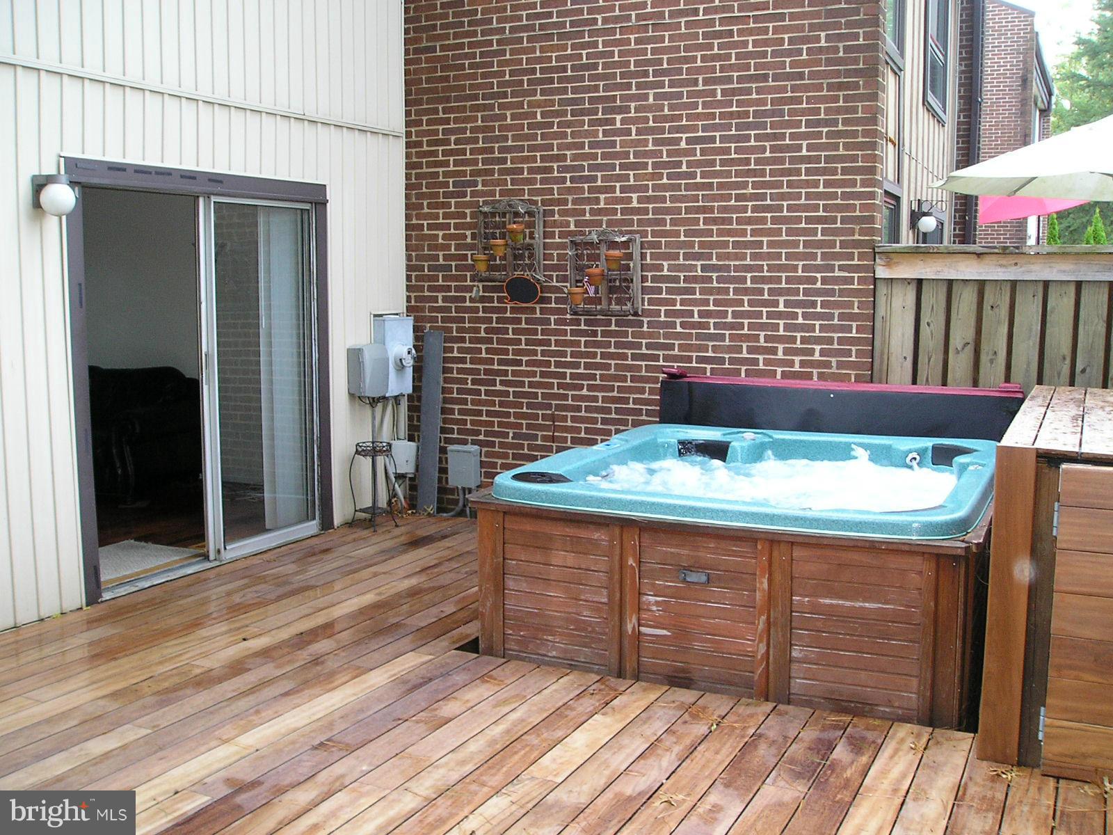 SOUTHGATE - Residential Lease