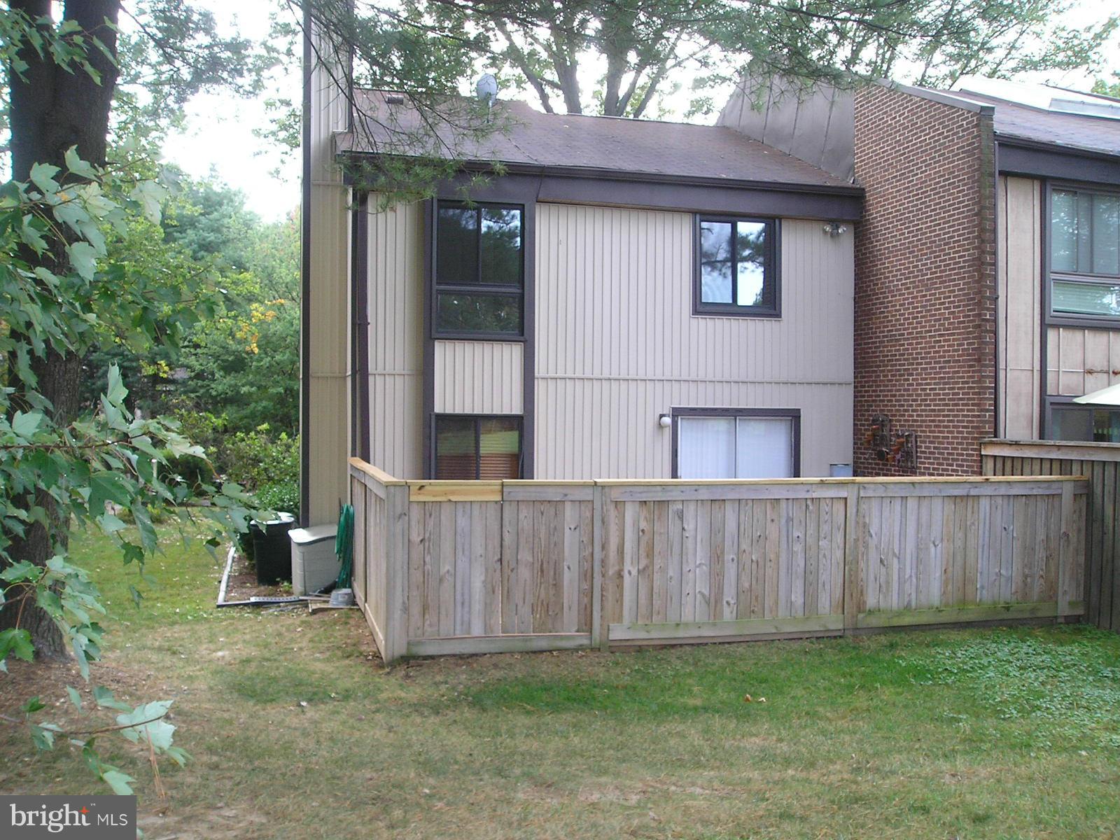 SOUTHGATE - Residential Lease