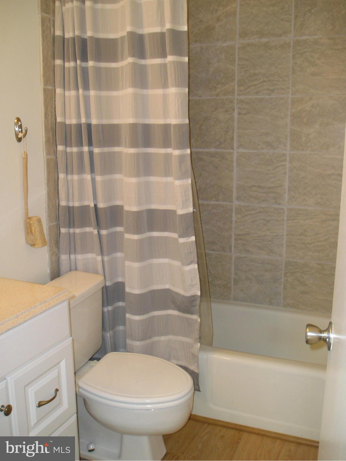 SOUTHGATE - Residential Lease