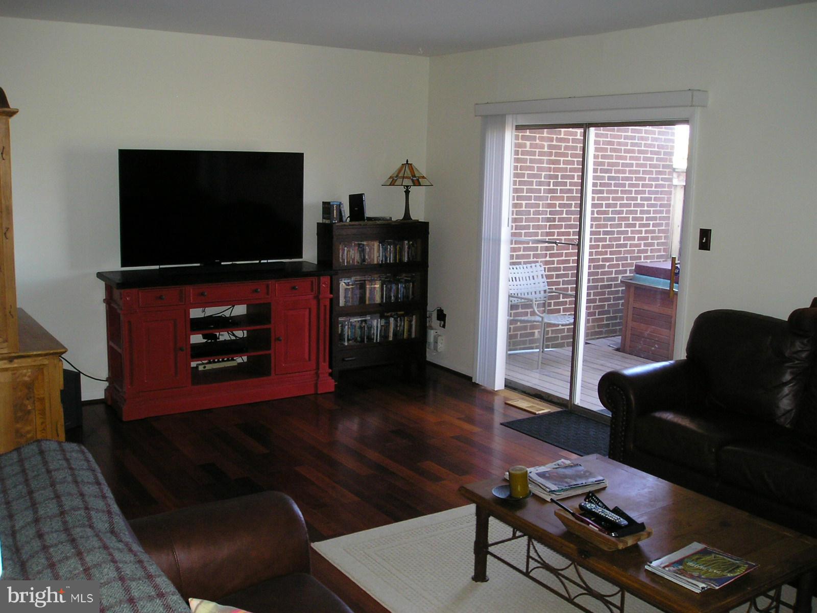 SOUTHGATE - Residential Lease