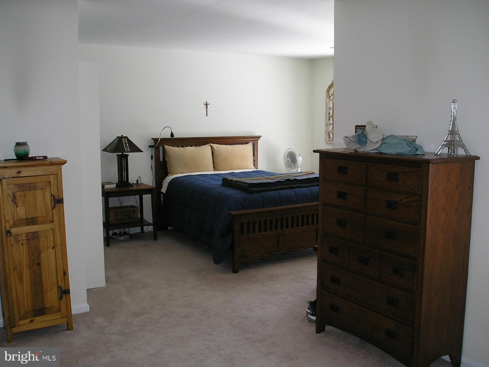 SOUTHGATE - Residential Lease