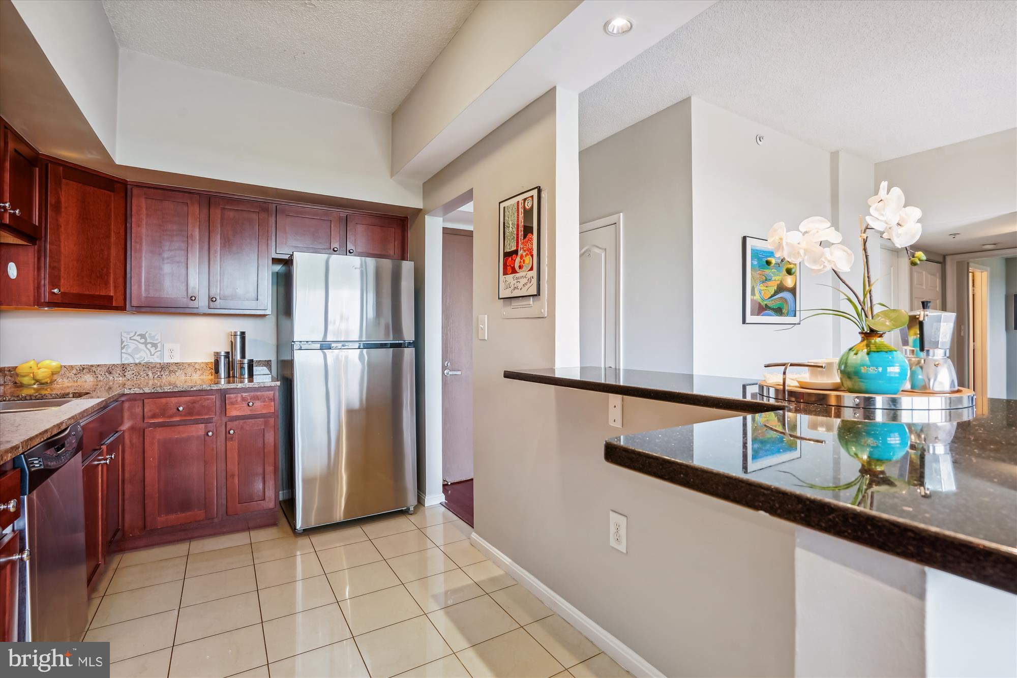 RENAISSANCE - Residential Lease