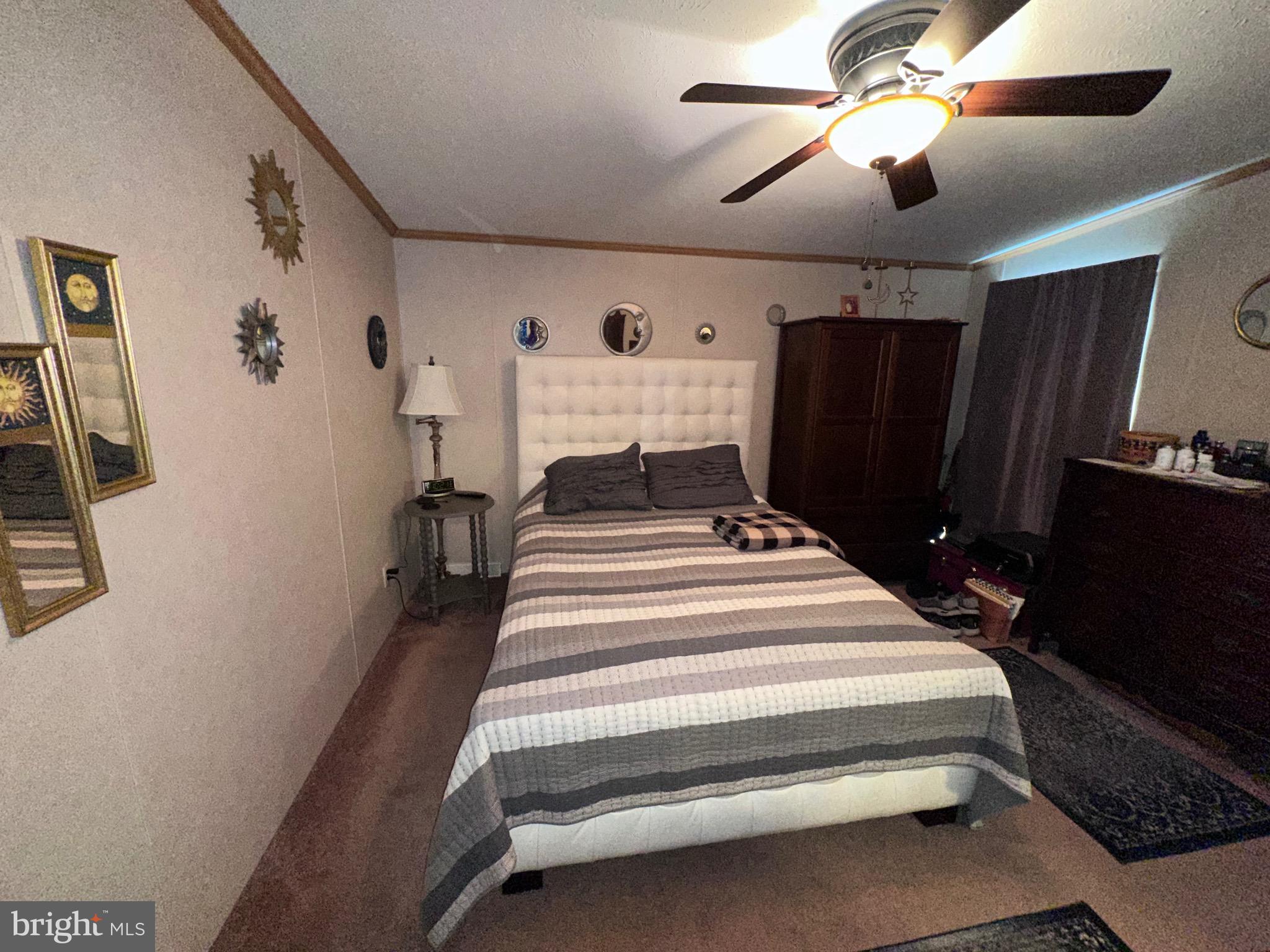 ARUNDEL MOBILE VILLAGE - Residential