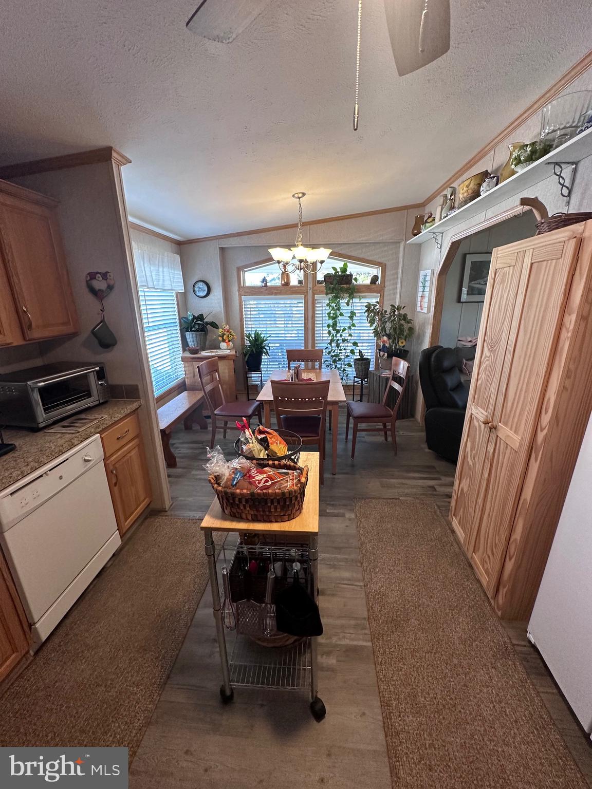 ARUNDEL MOBILE VILLAGE - Residential