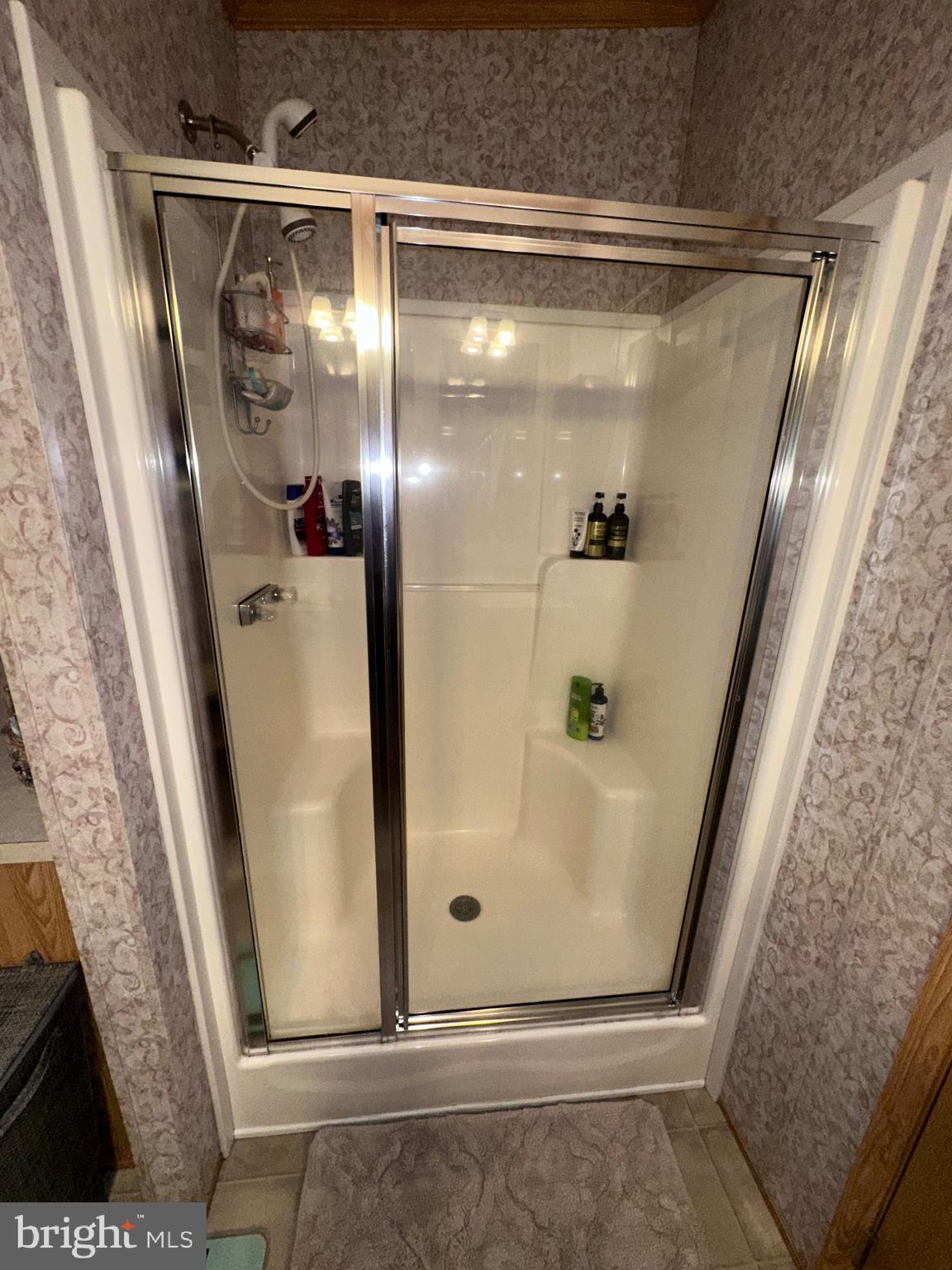 ARUNDEL MOBILE VILLAGE - Residential